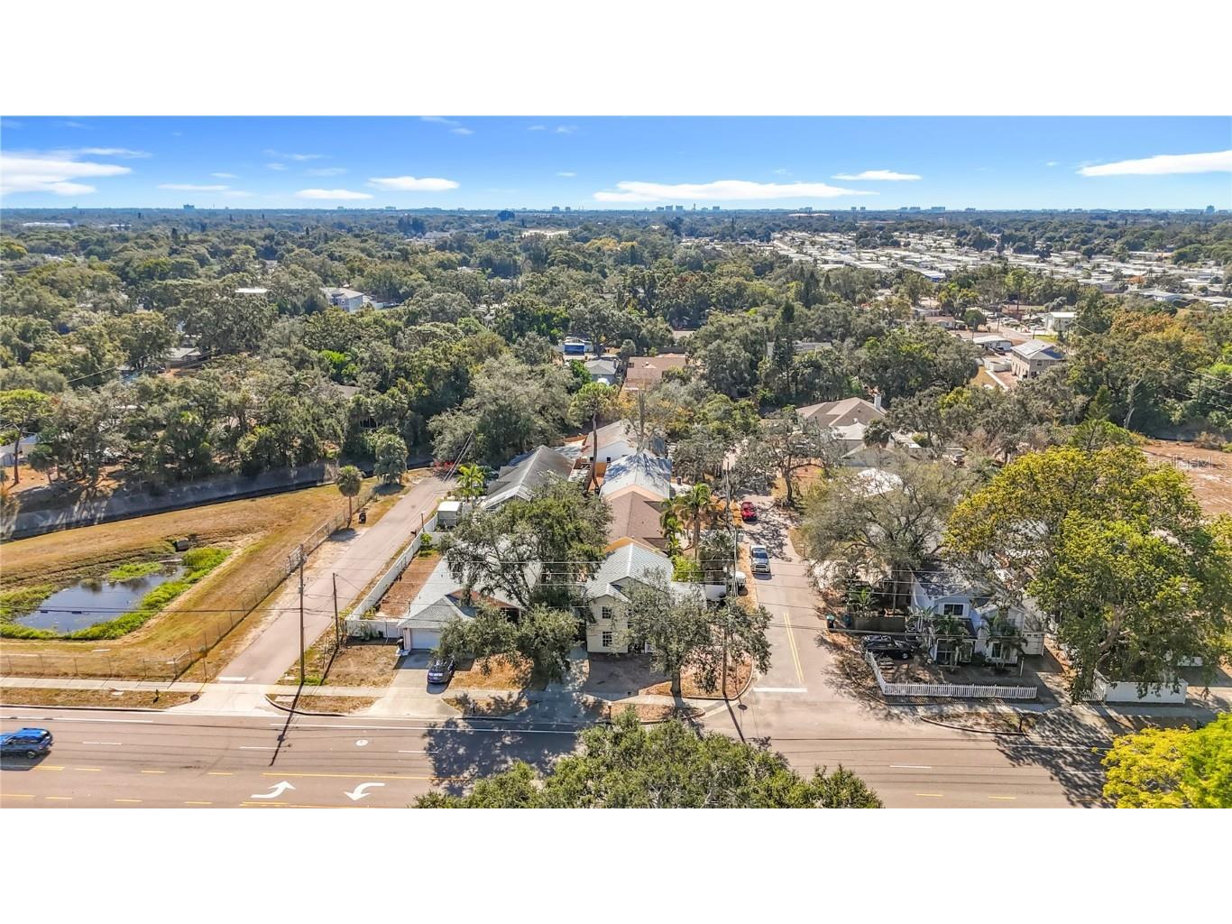 7322 54th Avenue N Saint Petersburg FL 33709 TB8450969 image75