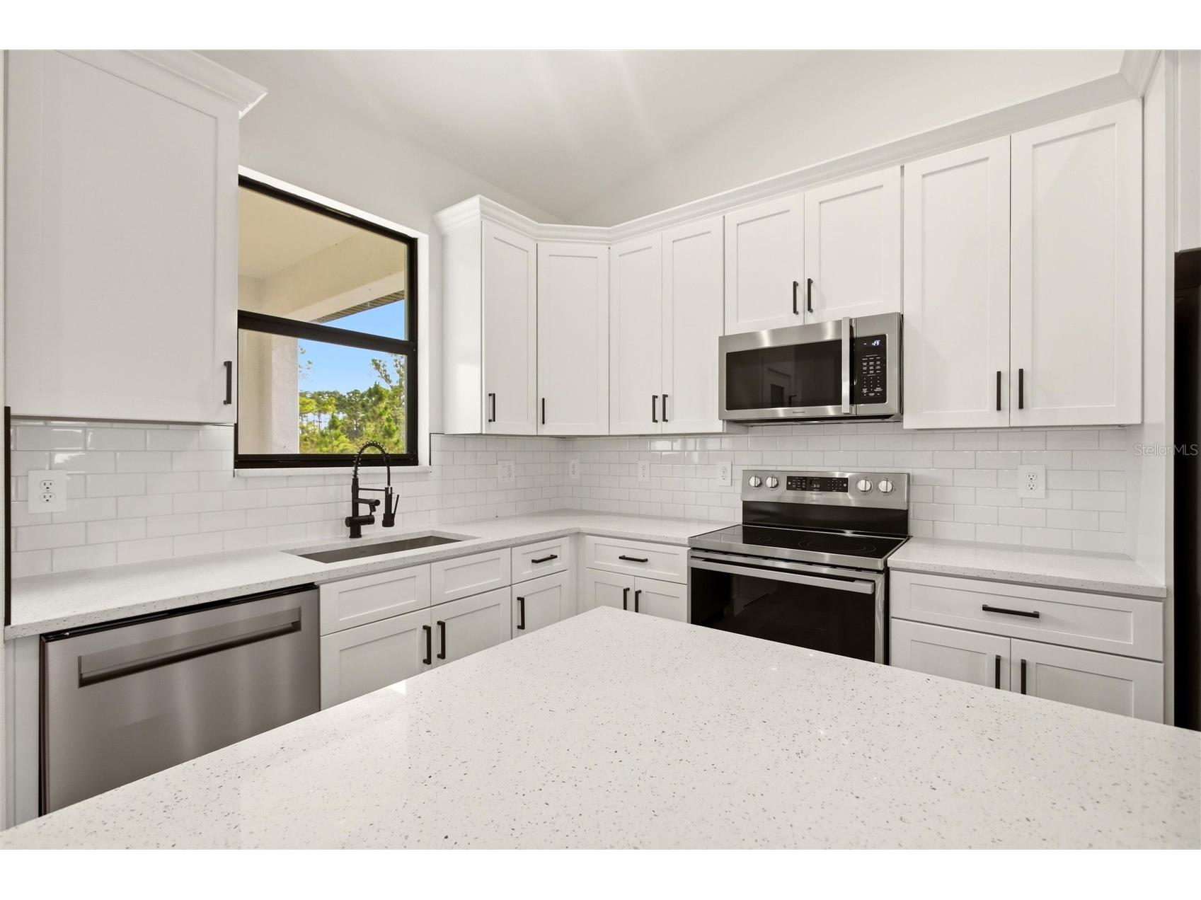 7322 Granada Boulevard Sebring FL 33872 P4938422 image8