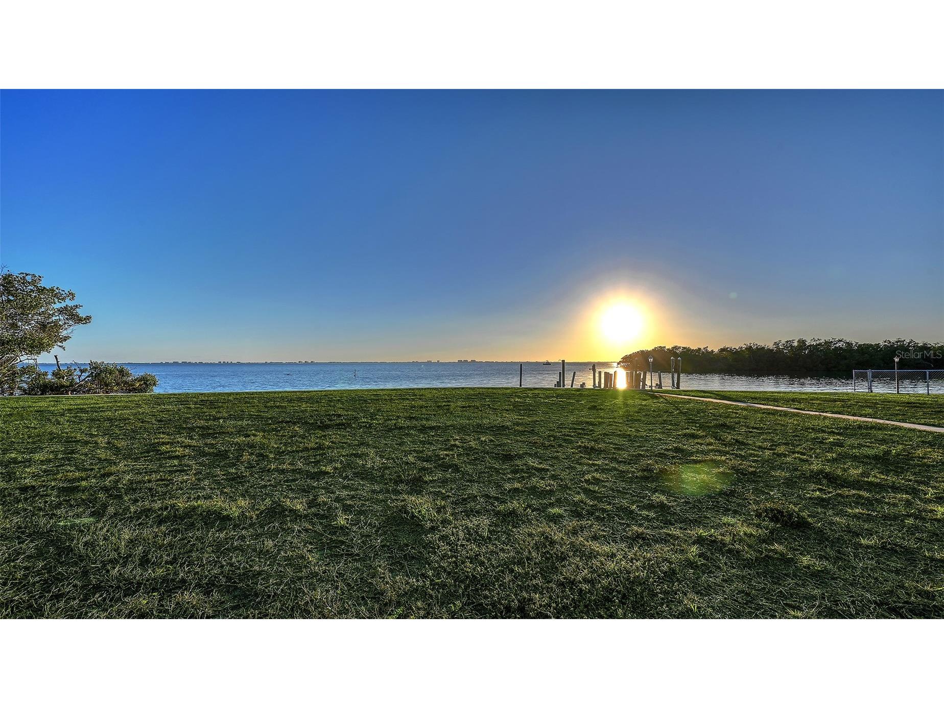 7322 Westmoreland Drive Sarasota FL 34243 - SARASOTA BAY A4682111 image8