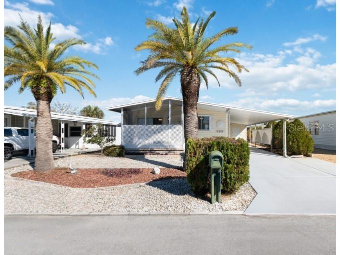 7323 Grand Pine Drive Hudson FL 34667 W7861341 image1