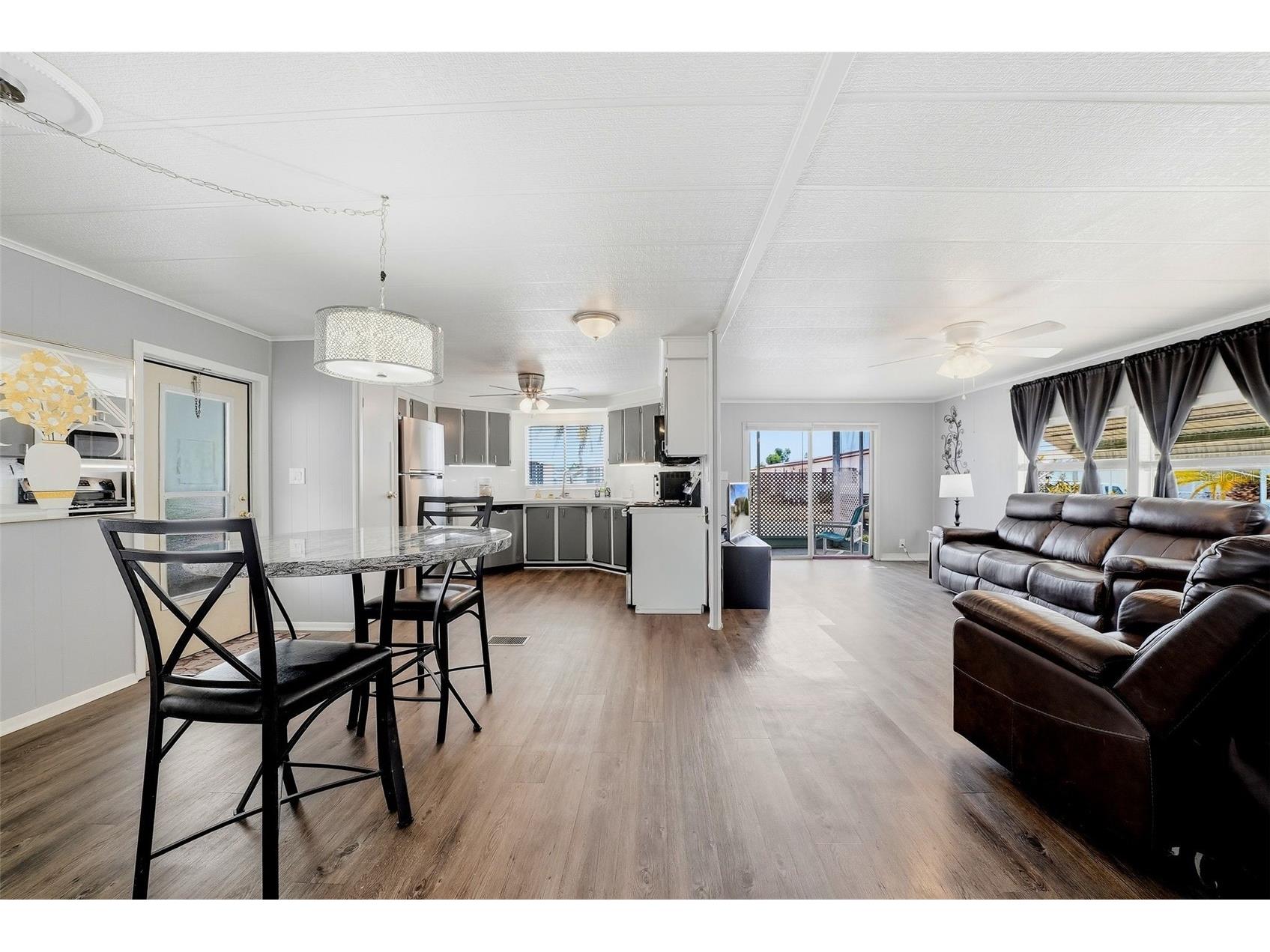 7323 Grand Pine Drive Hudson FL 34667 W7886220 image4
