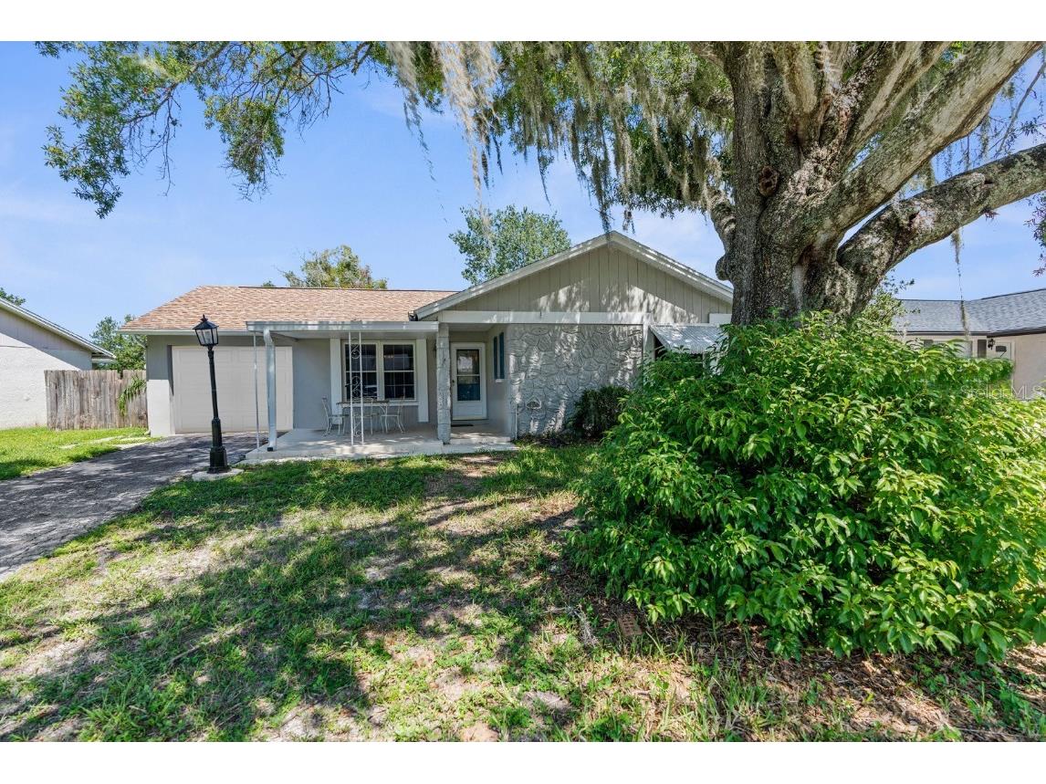7323 Humboldt Avenue New Port Richey FL 34655 W7868467 image1
