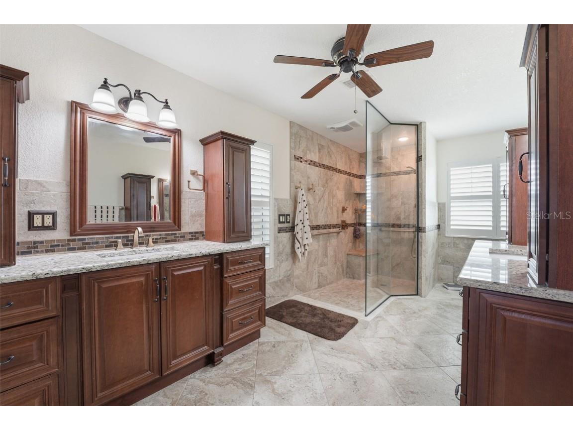 7324 Kenwood Drive North Port FL 34287 C7517358 image22