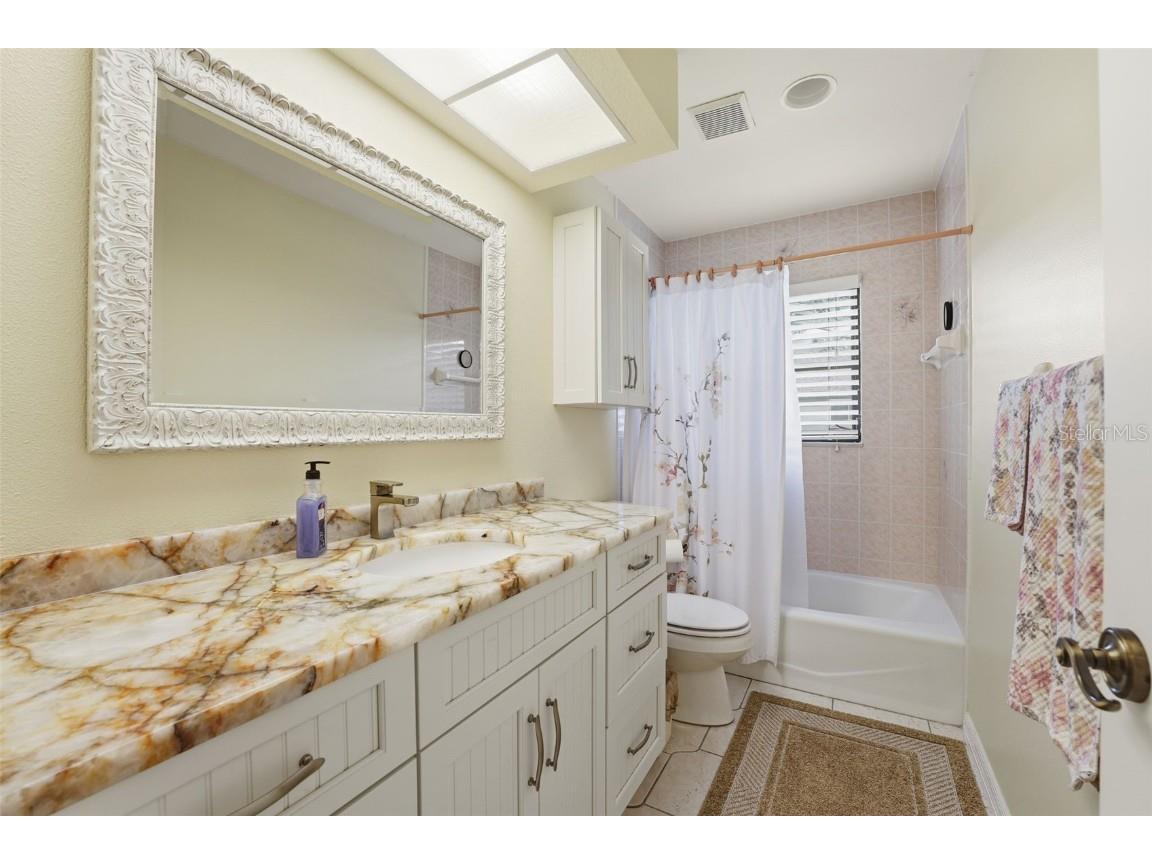 7324 Kenwood Drive North Port FL 34287 C7517358 image26