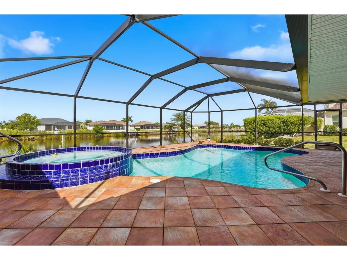 7324 Kenwood Drive North Port FL 34287 C7517358 image32