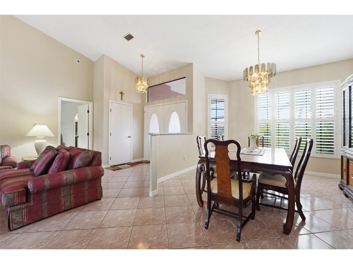 7324 Kenwood Drive North Port FL 34287 C7517358 image8