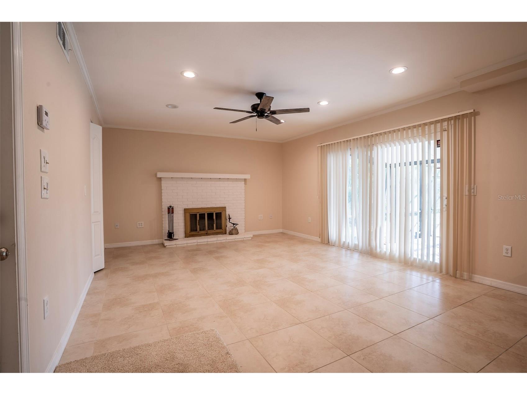 7324 Phillips Street Sarasota FL 34243 A4663038 image3