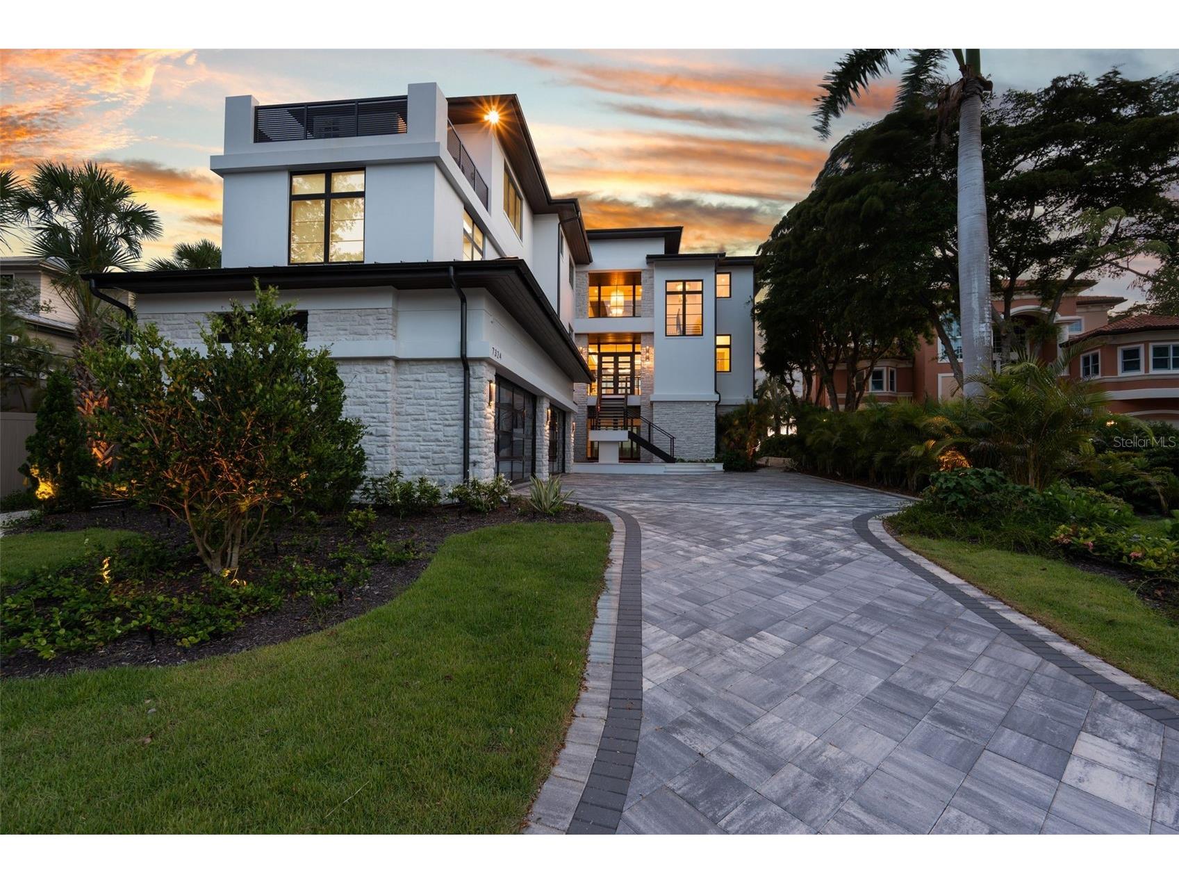 7324 Point Of Rocks Road Sarasota FL 34242 A4643281 image78