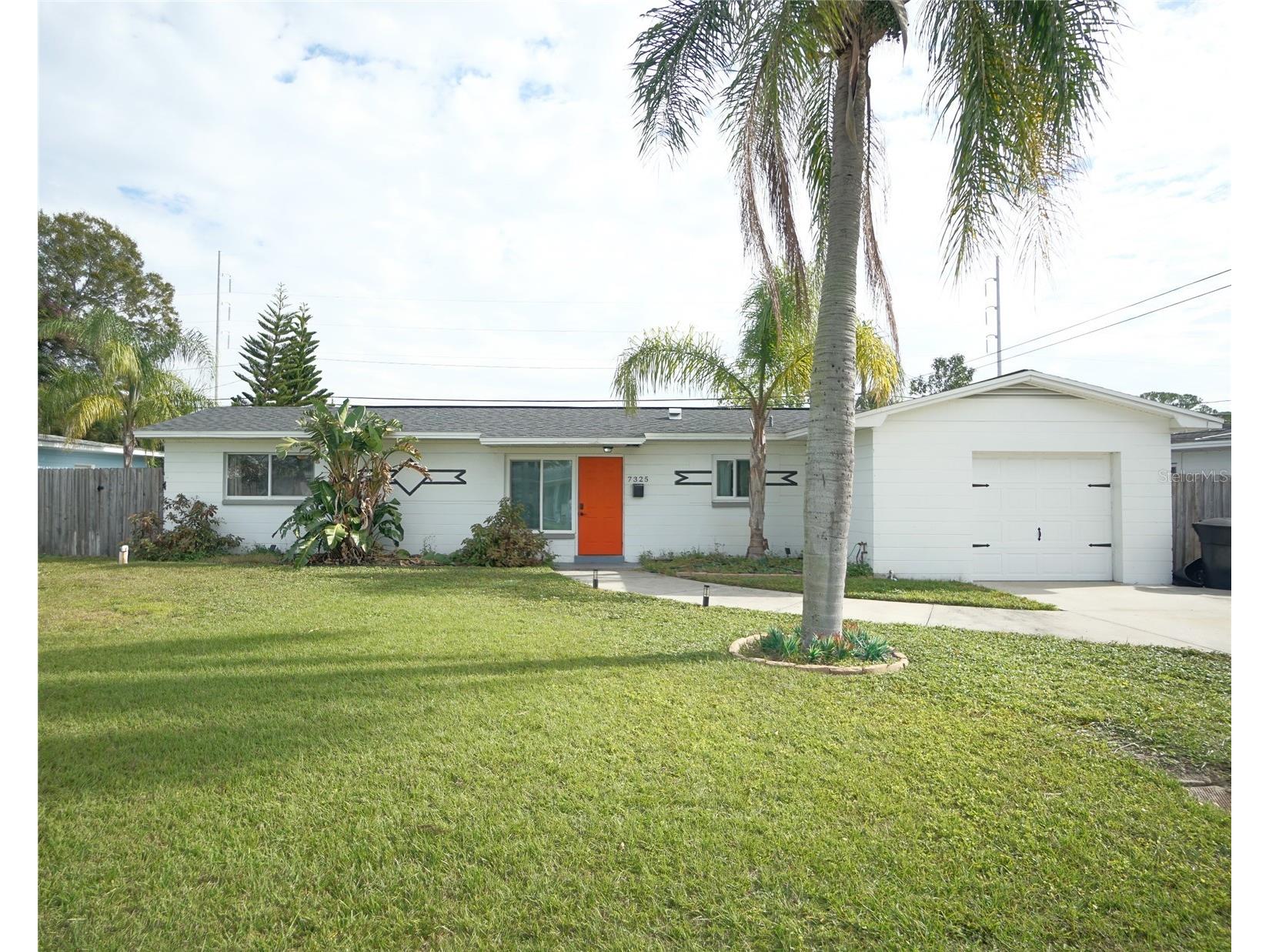 7325 10th Street N Saint Petersburg FL 33702 TB8493267 image1