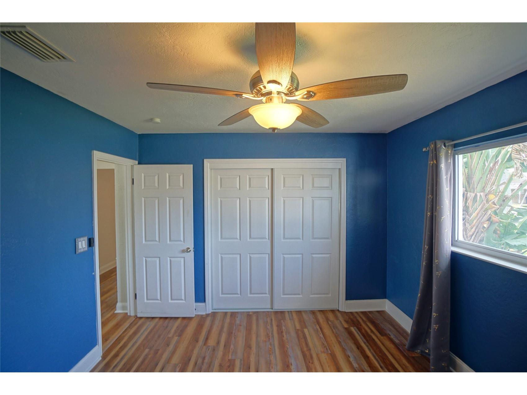7325 10th Street N Saint Petersburg FL 33702 TB8493267 image15