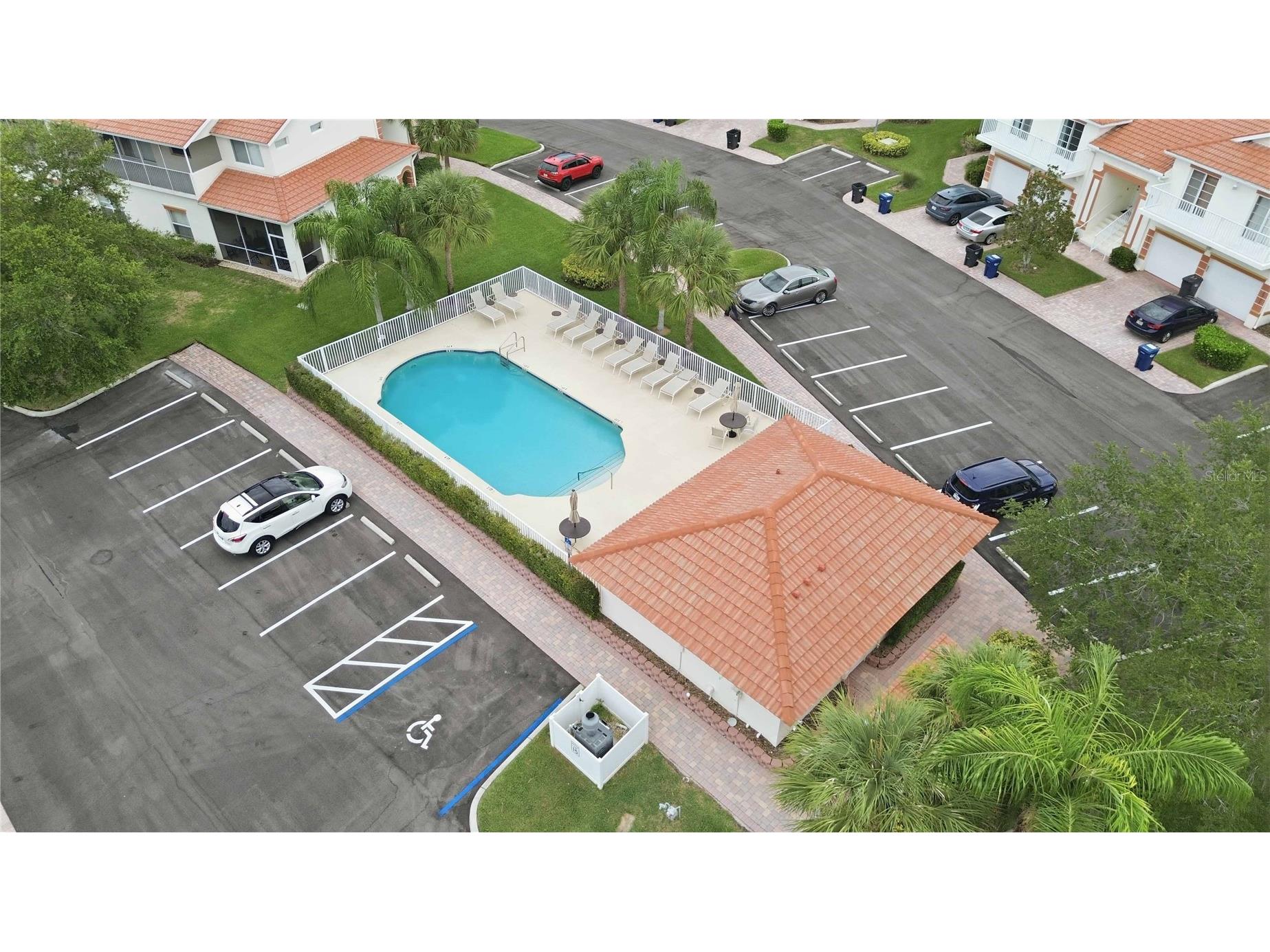 7325 Fountain Palm Circle #7325 Bradenton FL 34203 A4696048 image10