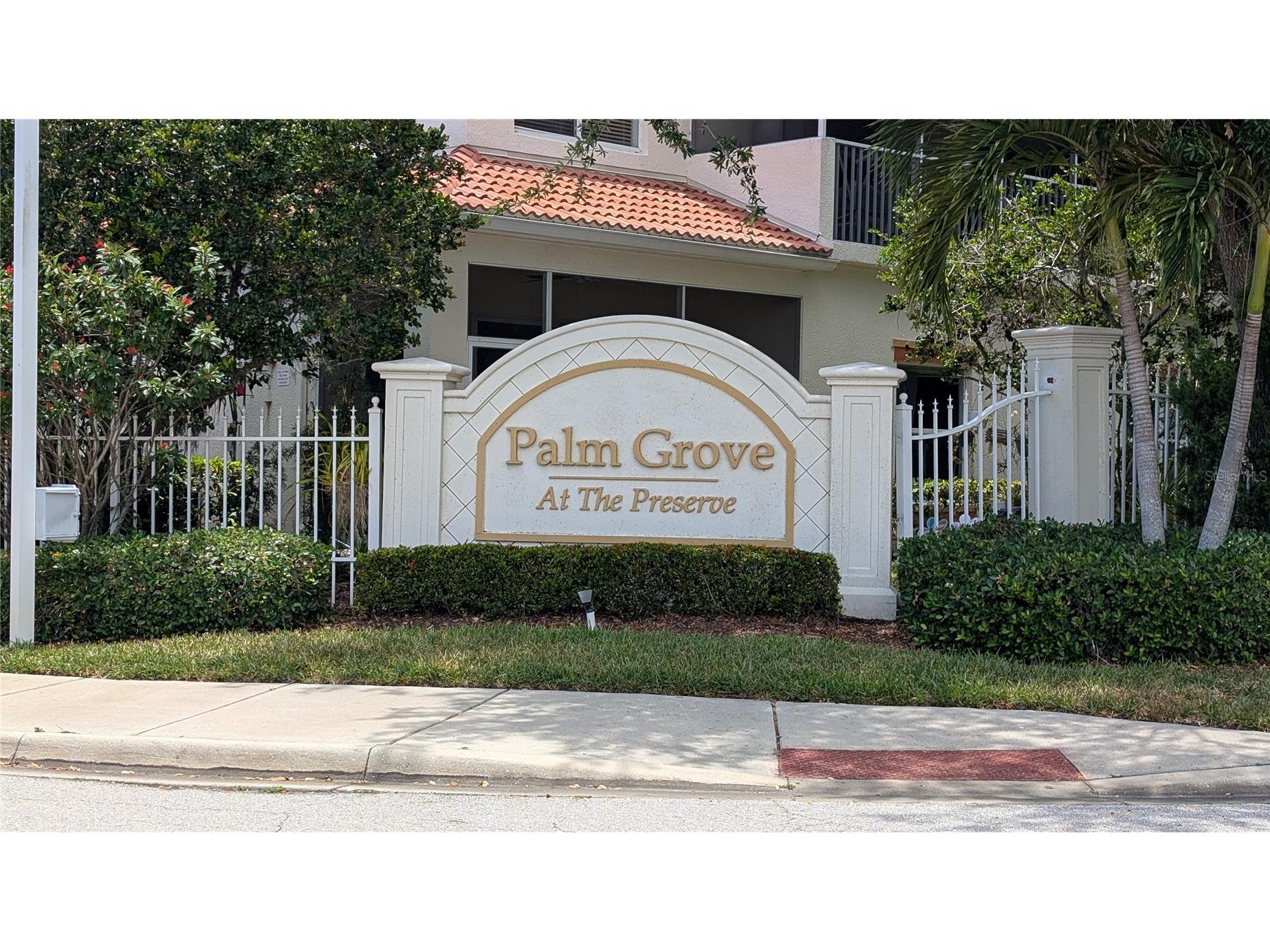7325 Fountain Palm Circle #7325 Bradenton FL 34203 A4696048 image3