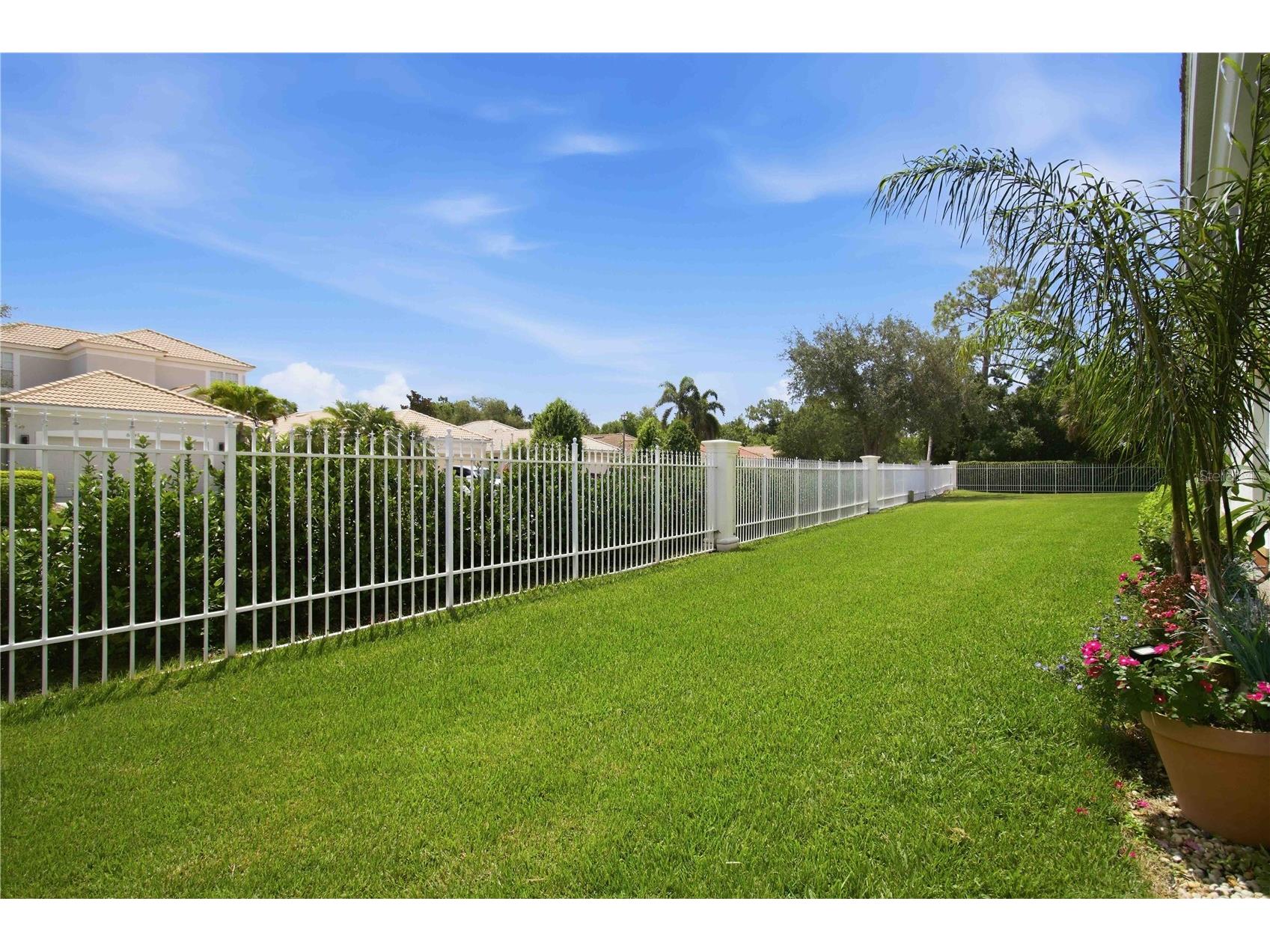 7325 Fountain Palm Circle #7325 Bradenton FL 34203 A4696048 image48