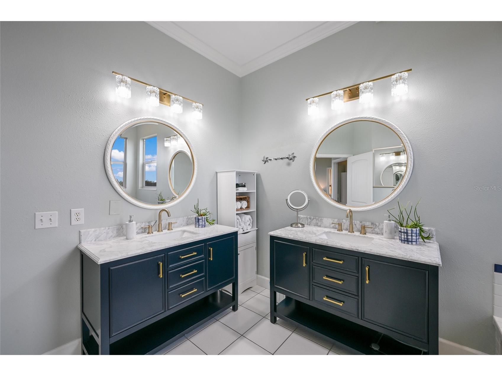 7325 Holly Road Terra Ceia FL 34250 - MIGUEL BAY A4688524 image37