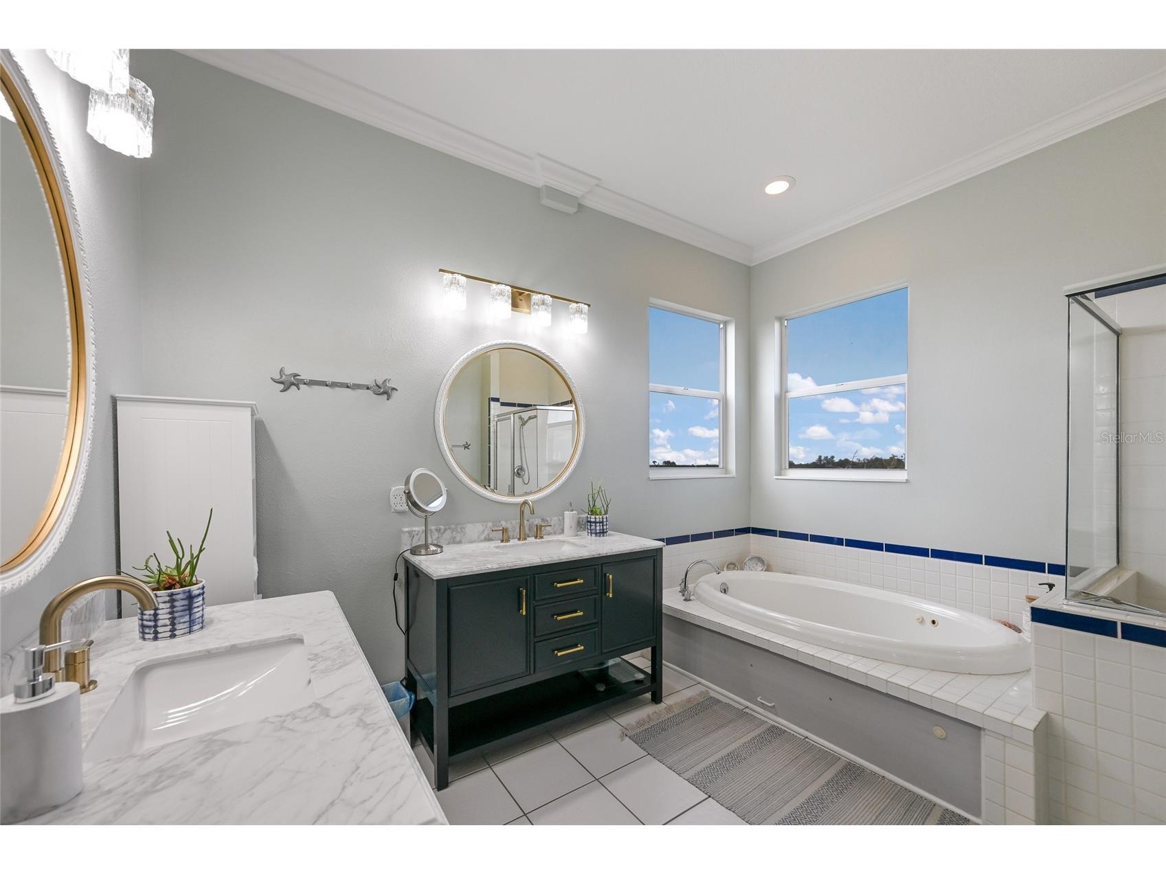 7325 Holly Road Terra Ceia FL 34250 - MIGUEL BAY A4688524 image38