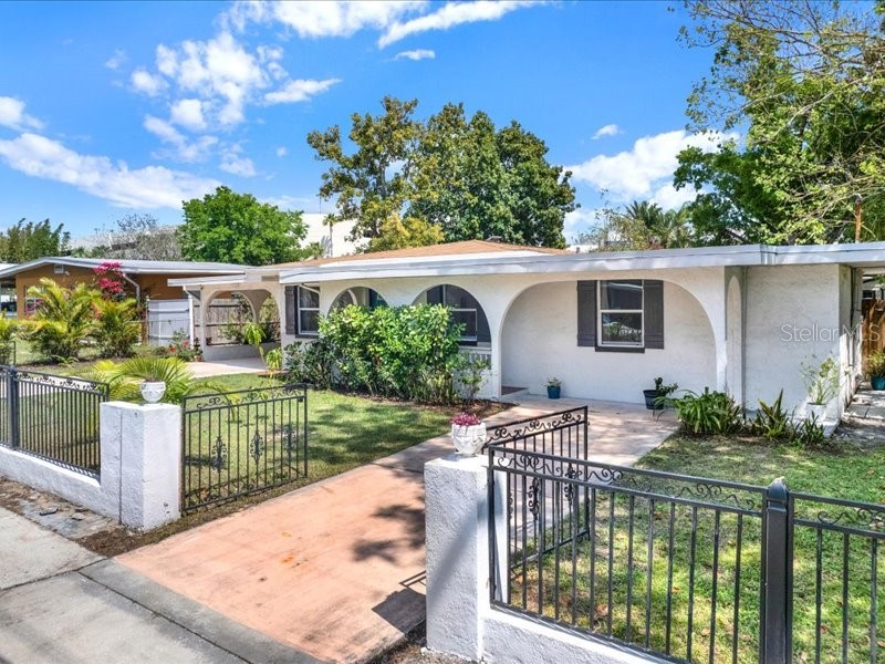 7325 Kingsbury Circle Tampa FL 33610 T3532233 image1