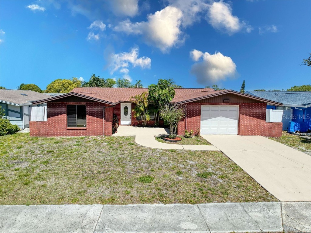 7325 Robstown Drive Port Richey FL 34668 W7873949 image1