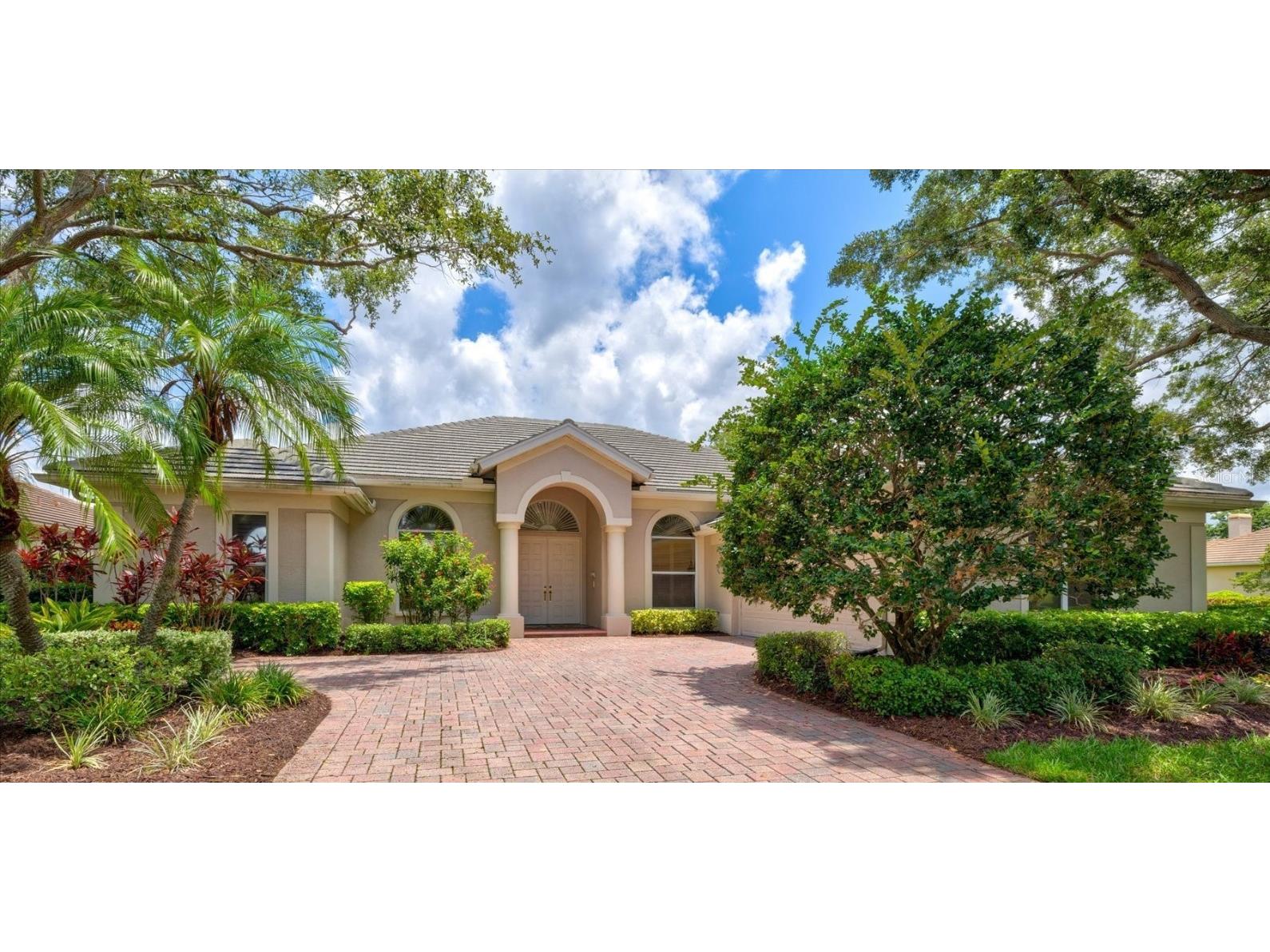 7326 Eaton Court University Park FL 34201 A4613991 image1