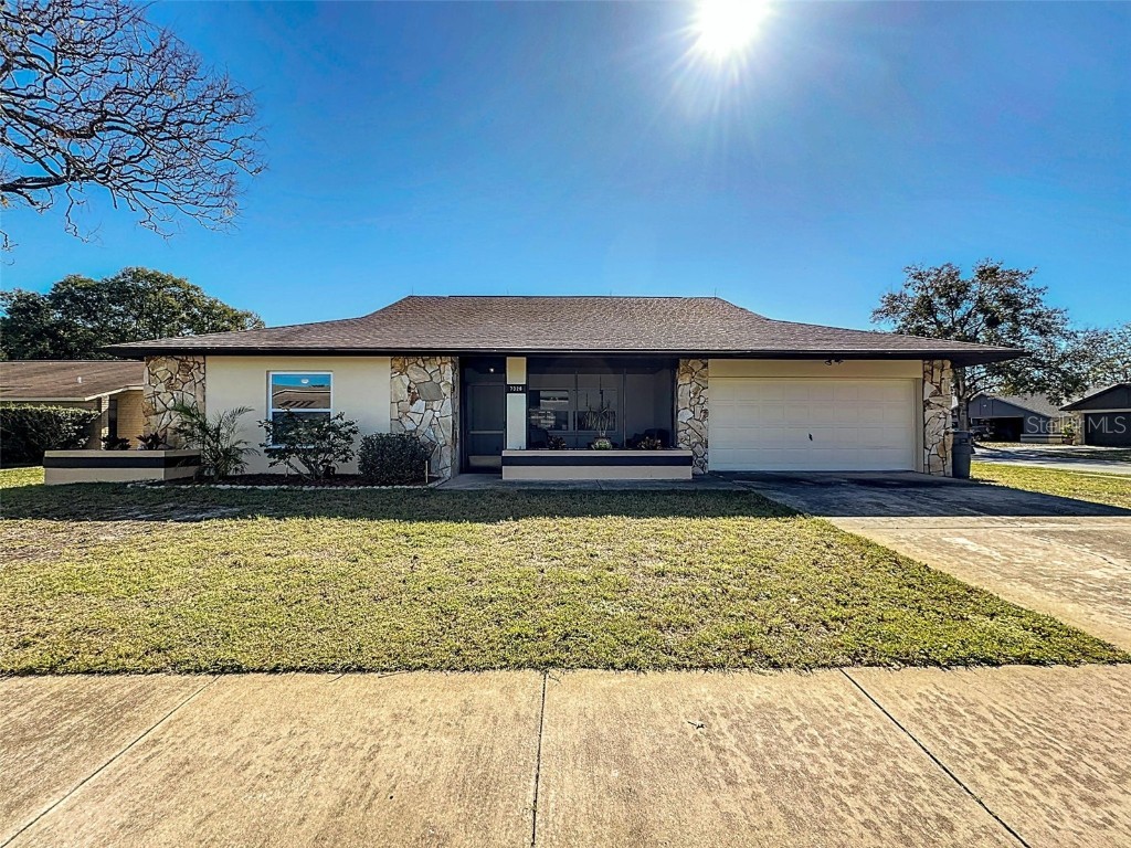 7326 Foxbloom Drive Port Richey FL 34668 W7861531 image1