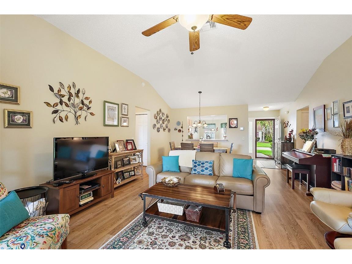 7326 Se 173rd Arlington Loop The Villages FL 32162 G5102766 image2