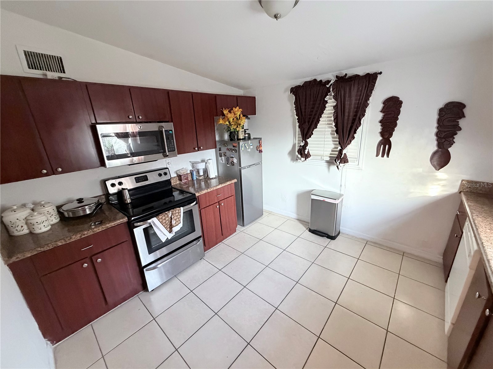 7326 Sheffield Road Tampa FL 33615 TB8456259 image11