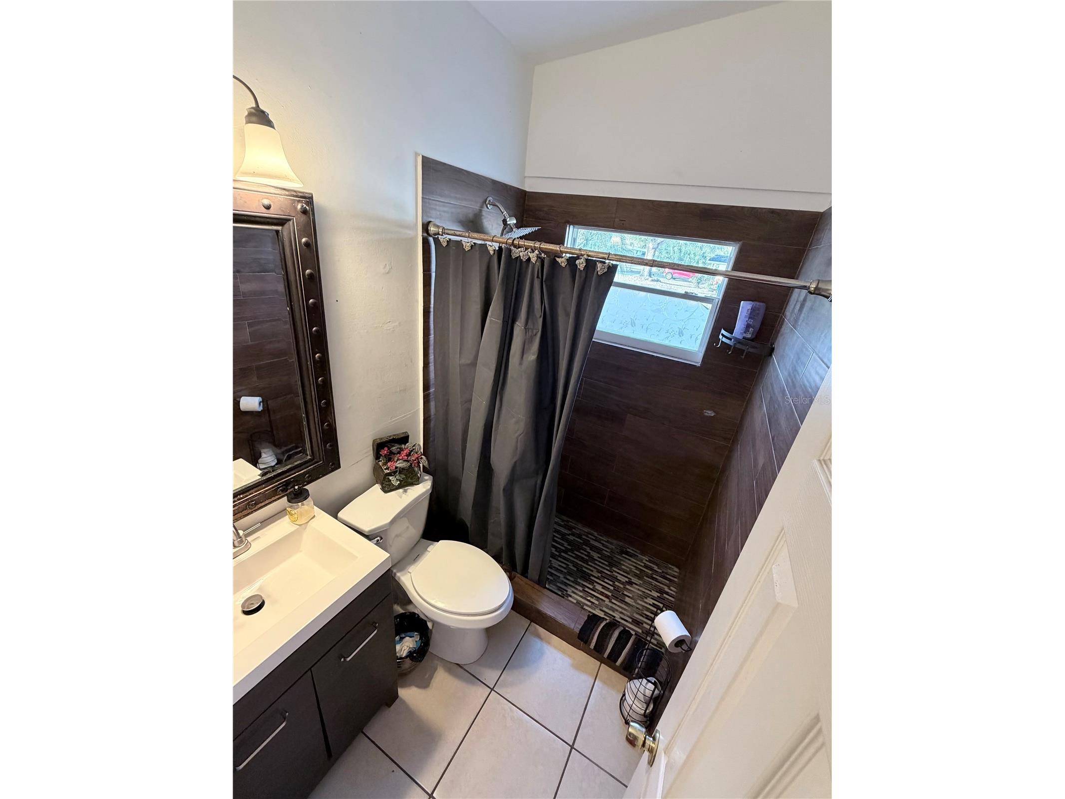 7326 Sheffield Road Tampa FL 33615 TB8456259 image21