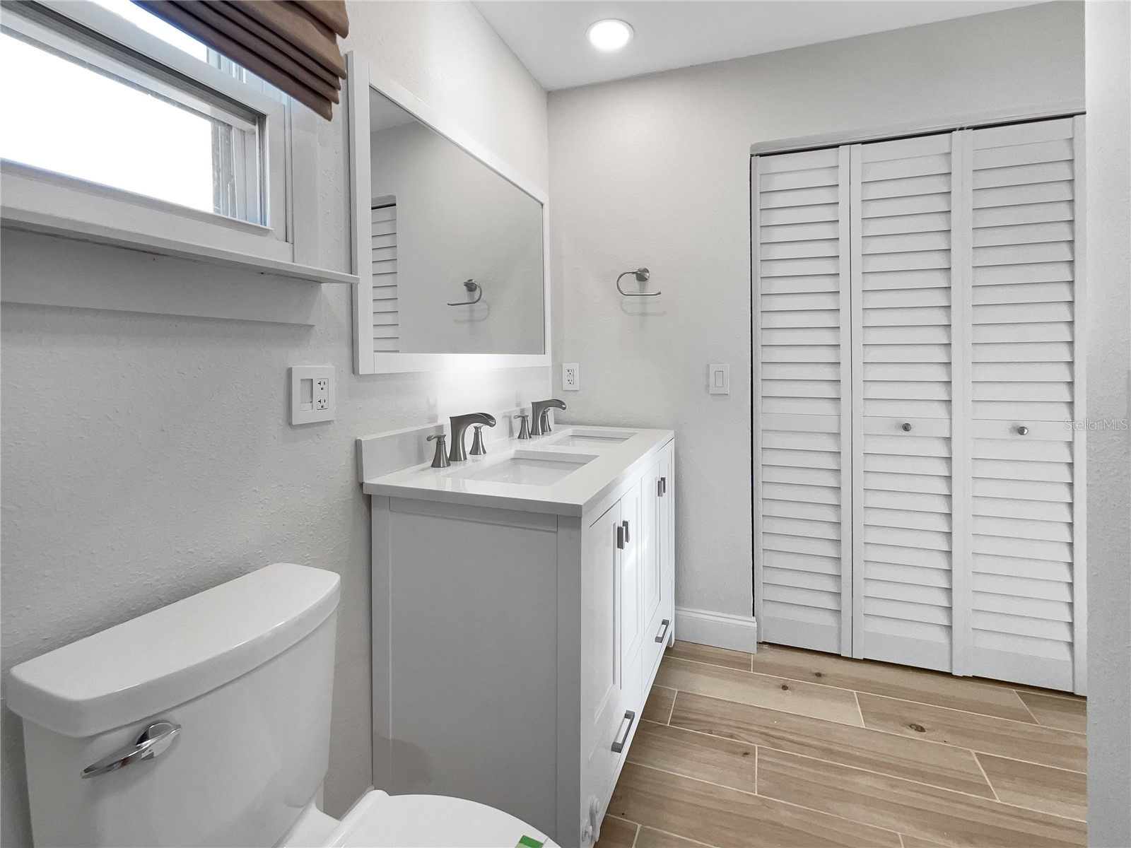 7326 Shepherd Street Sarasota FL 34243 O6377682 image24