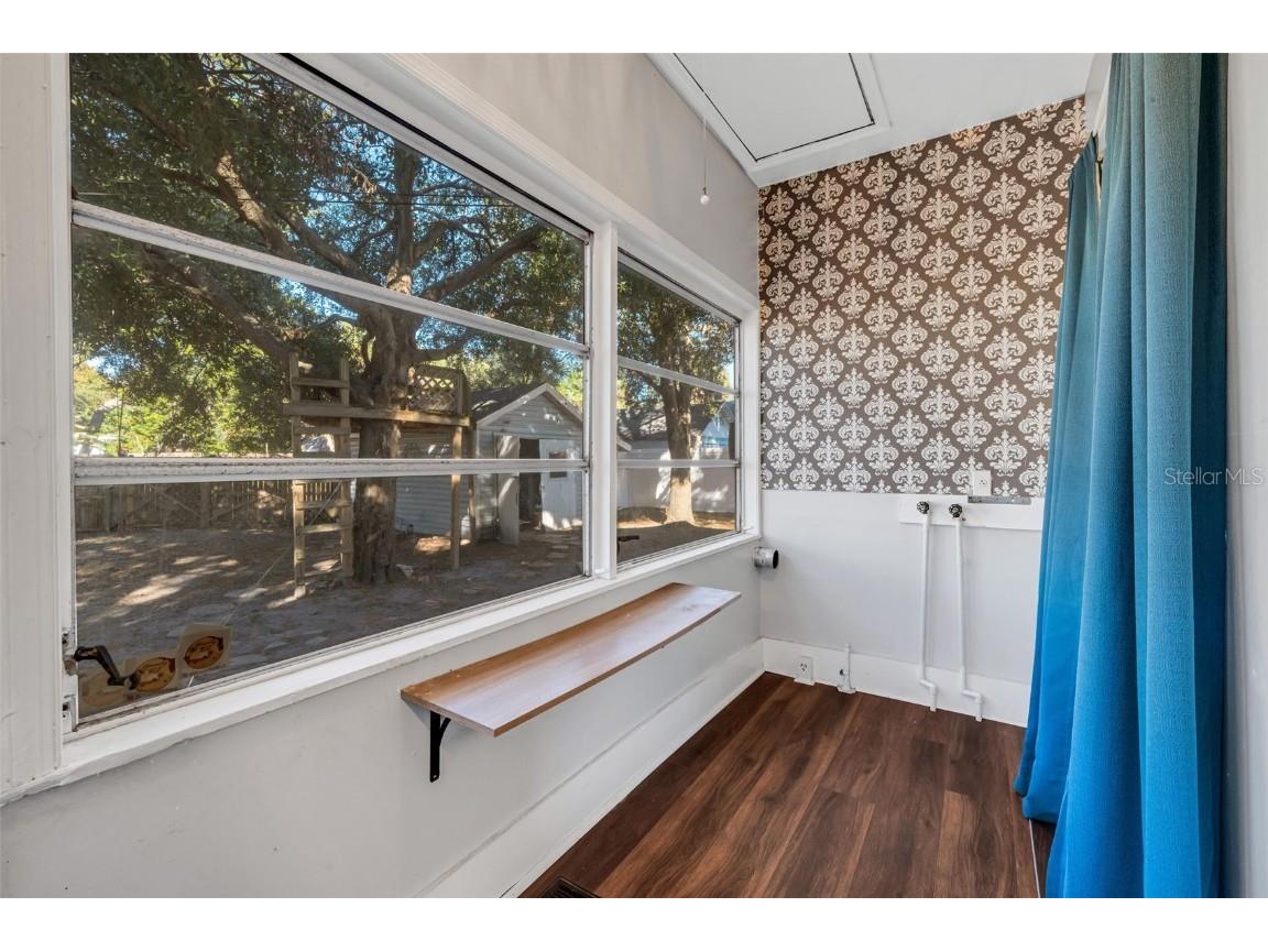 7327 1st Avenue N Saint Petersburg FL 33710 TB8454842 image20