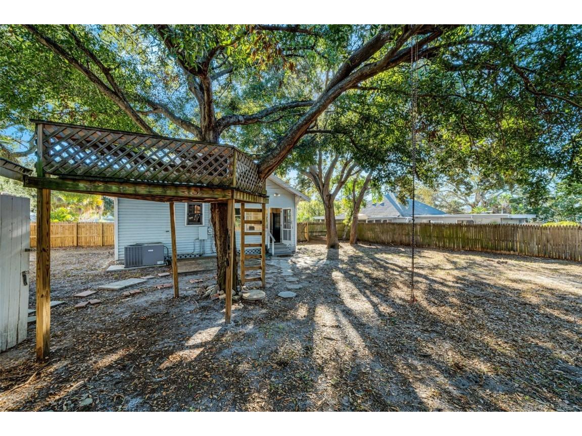 7327 1st Avenue N Saint Petersburg FL 33710 TB8454842 image34