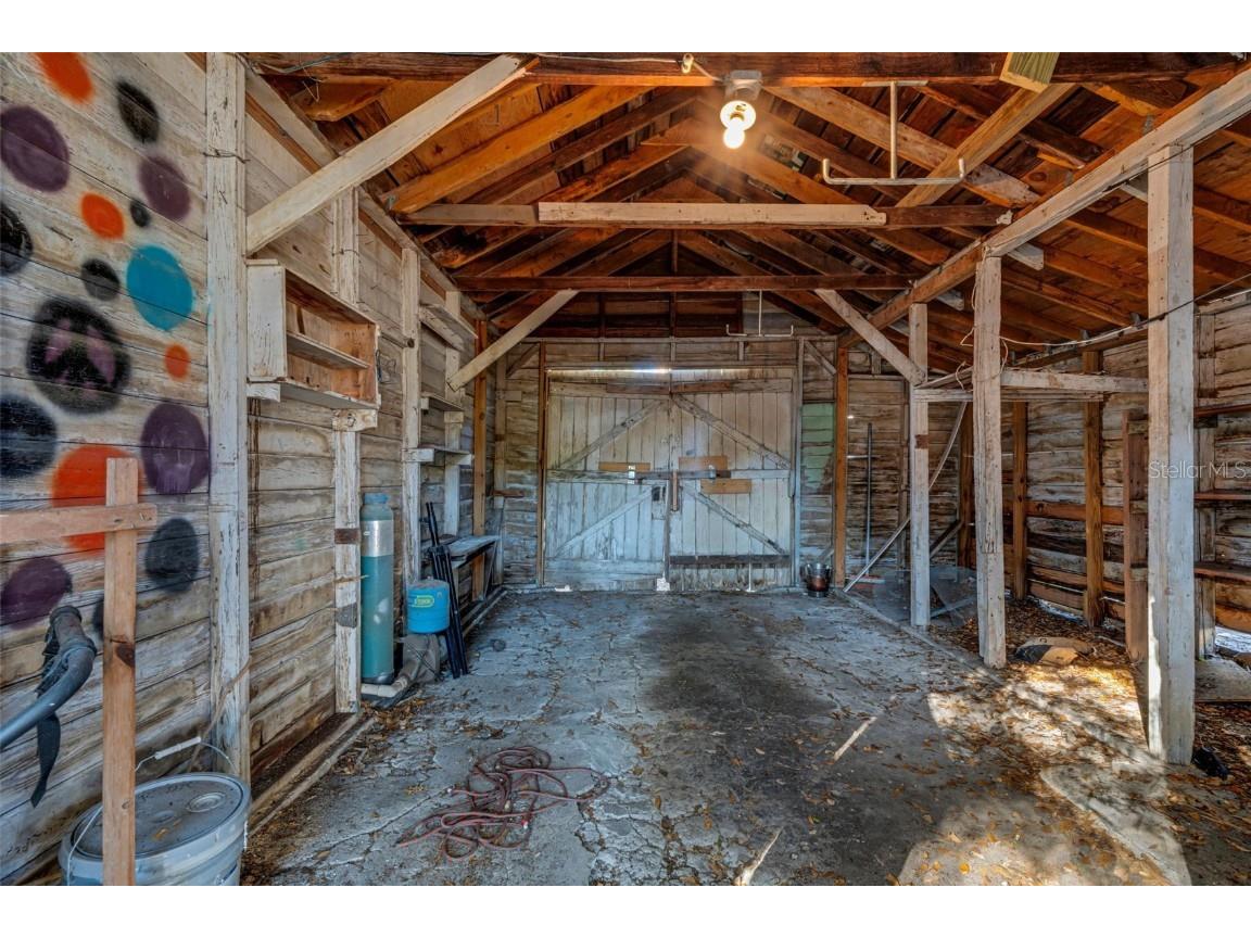 7327 1st Avenue N Saint Petersburg FL 33710 TB8454842 image37