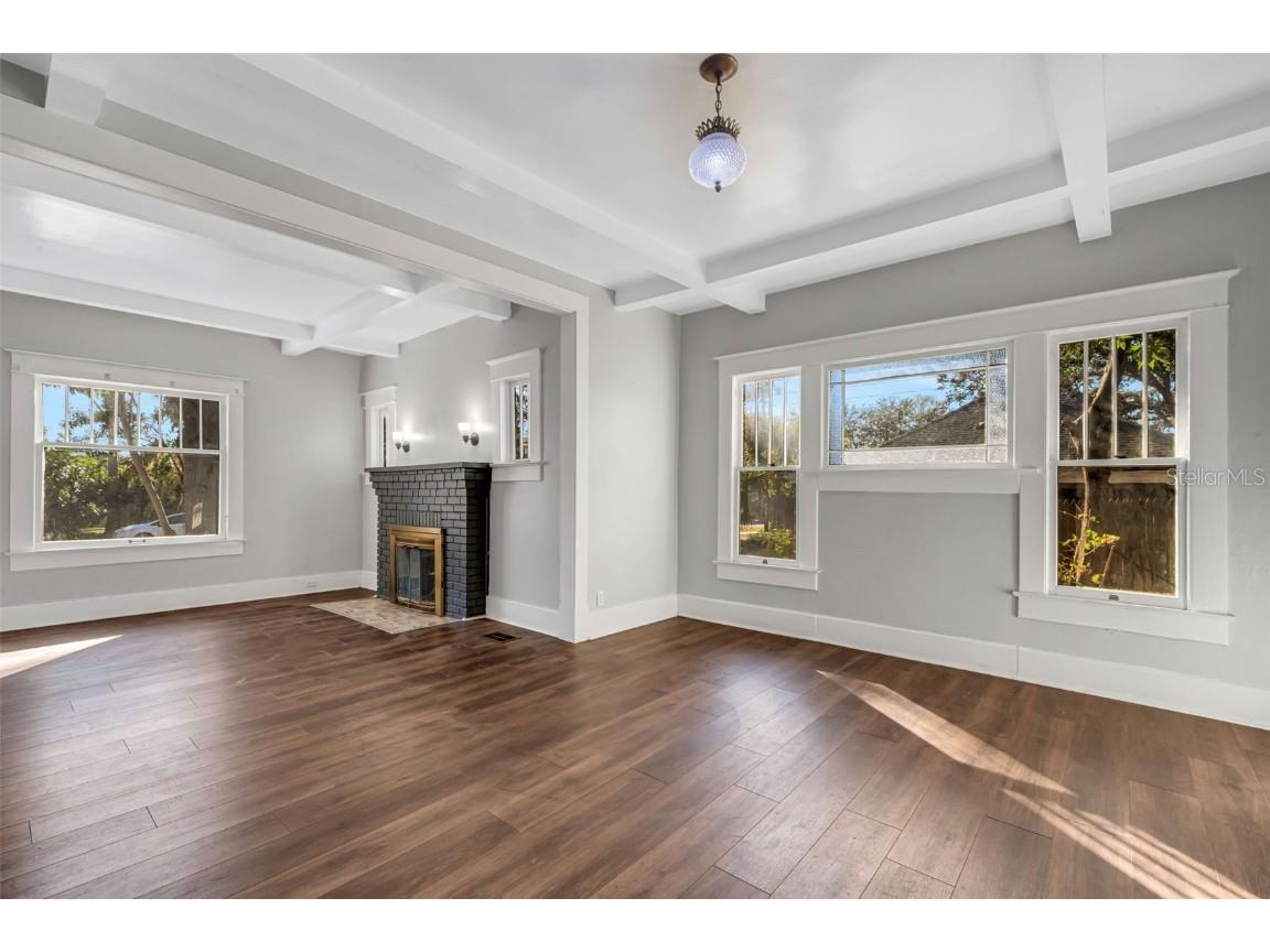 7327 1st Avenue N Saint Petersburg FL 33710 TB8454842 image6