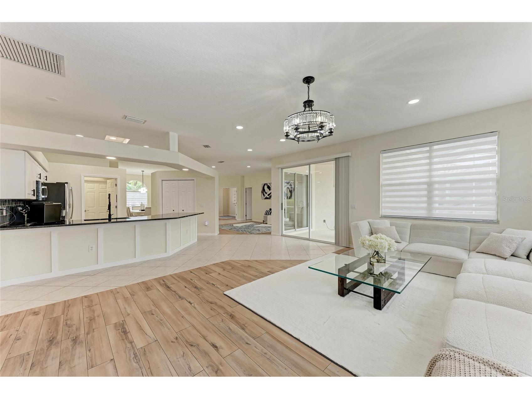 7327 38th Court East Sarasota FL 34243 A4693655 image12
