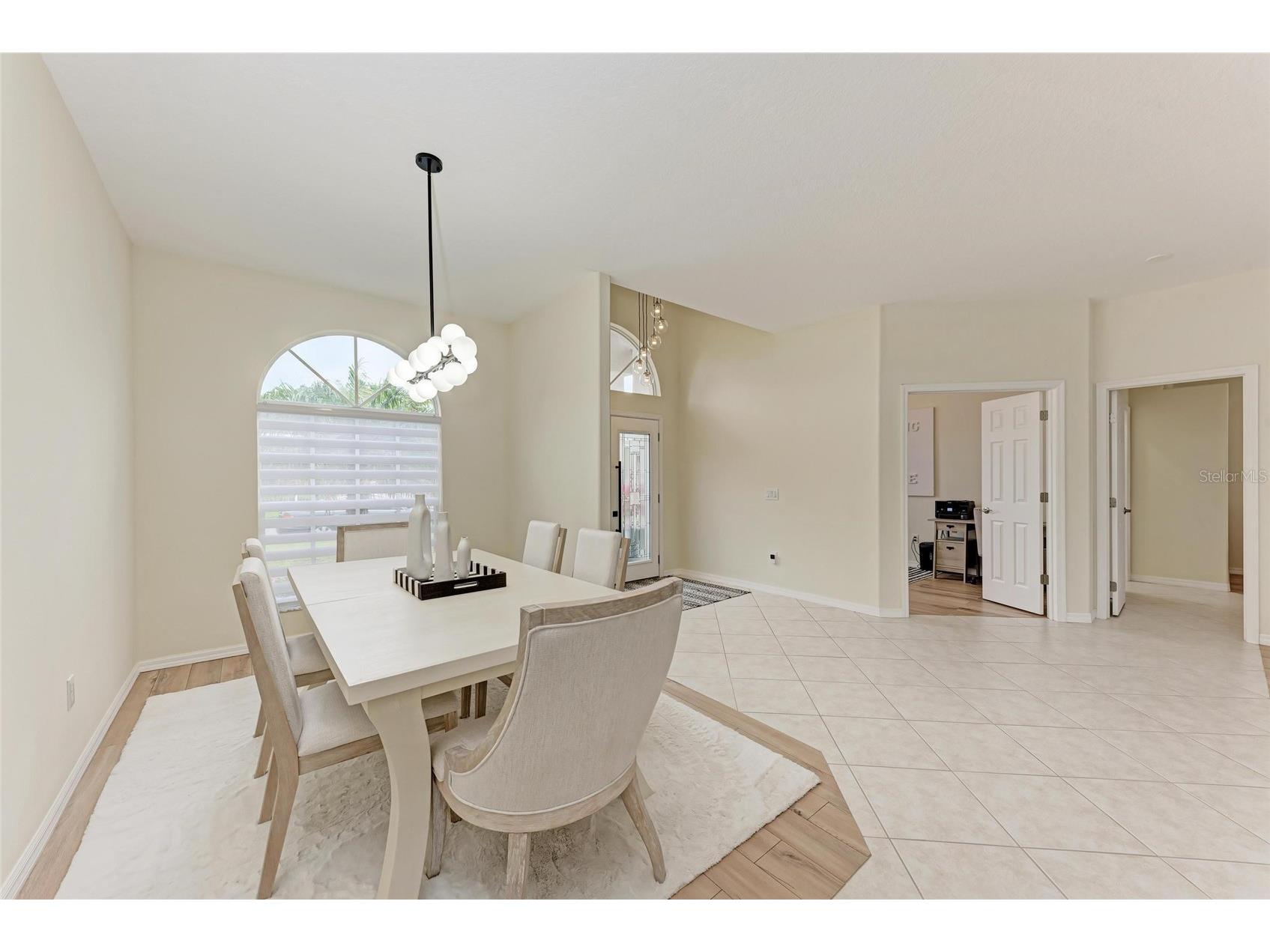 7327 38th Court East Sarasota FL 34243 A4693655 image18