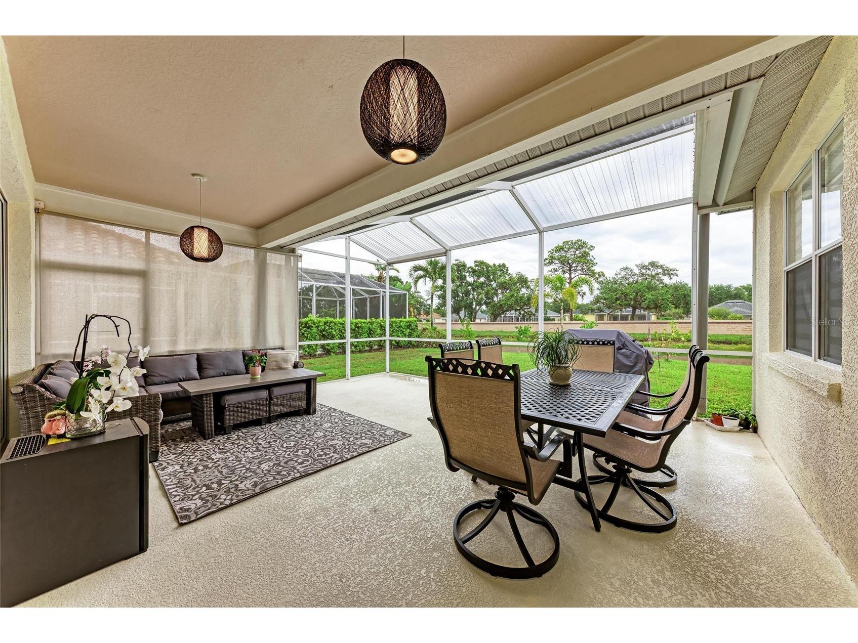 7327 38th Court East Sarasota FL 34243 A4693655 image38