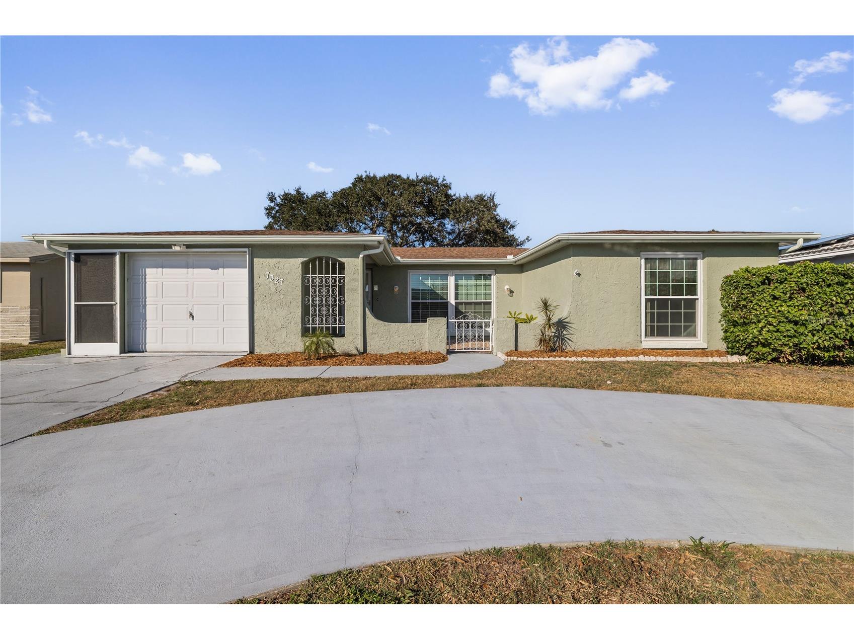 7327 Heath Drive Port Richey FL 34668 TB8450174 image1