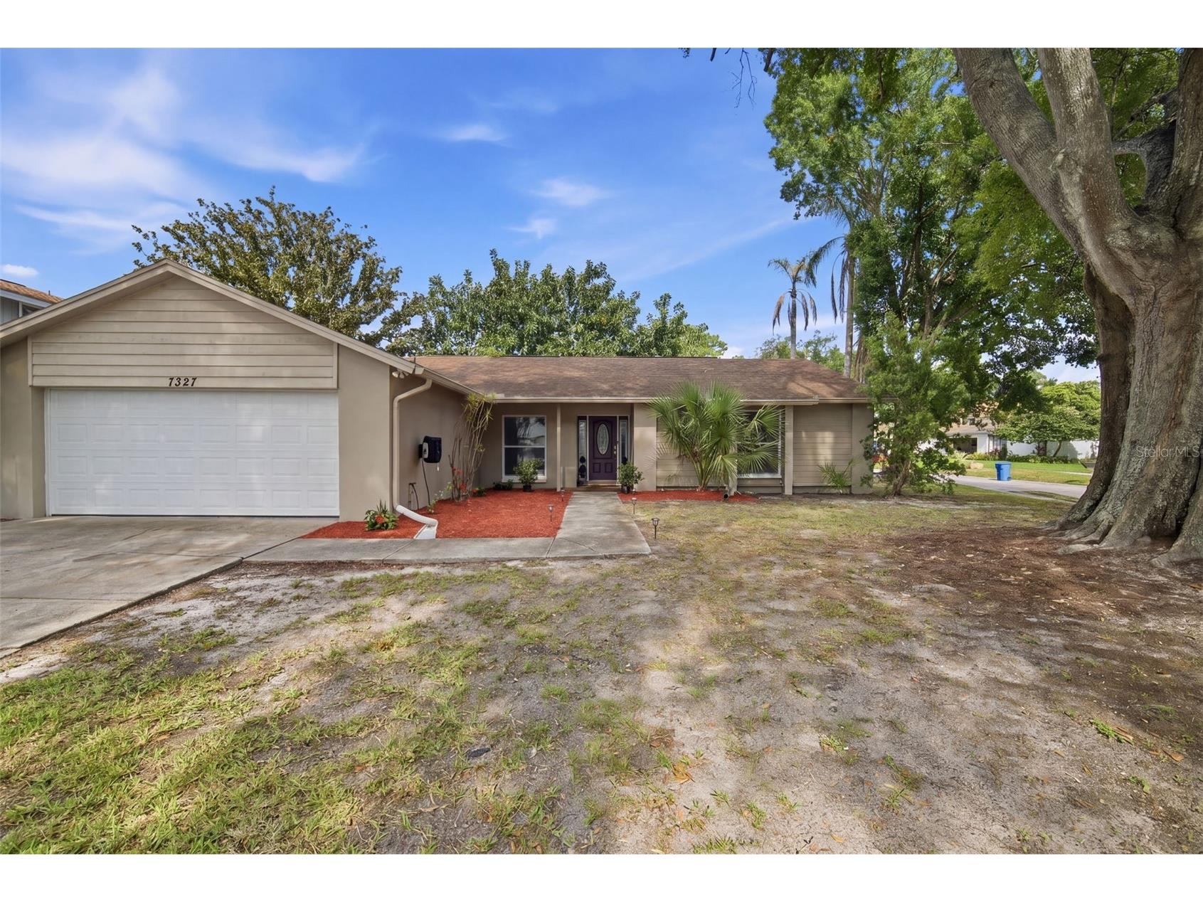 7327 Sunshine Circle Tampa FL 33634 TB8509906 image1