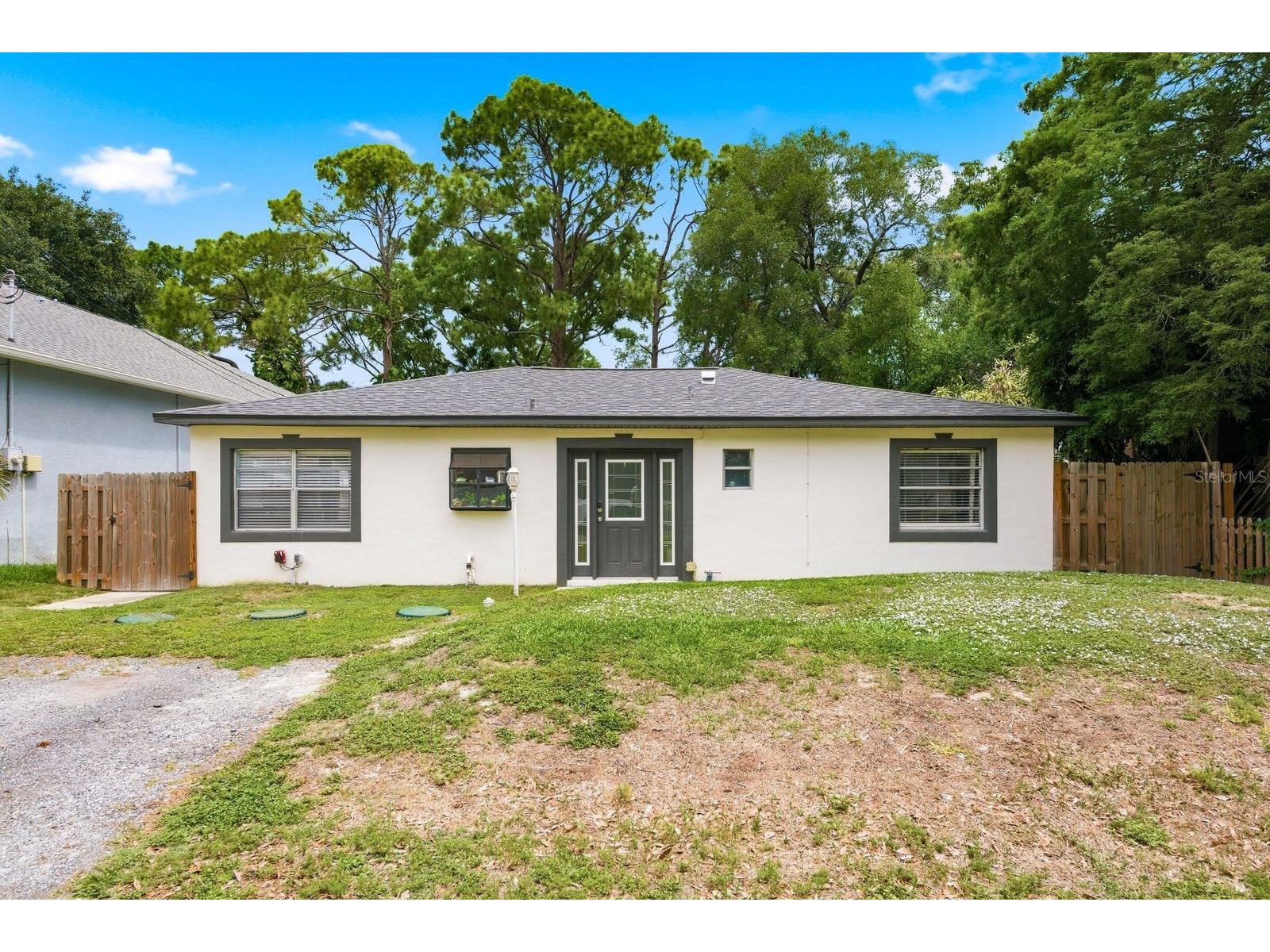 7327 Winchester Drive Tampa FL 33615 TB8508146 image1