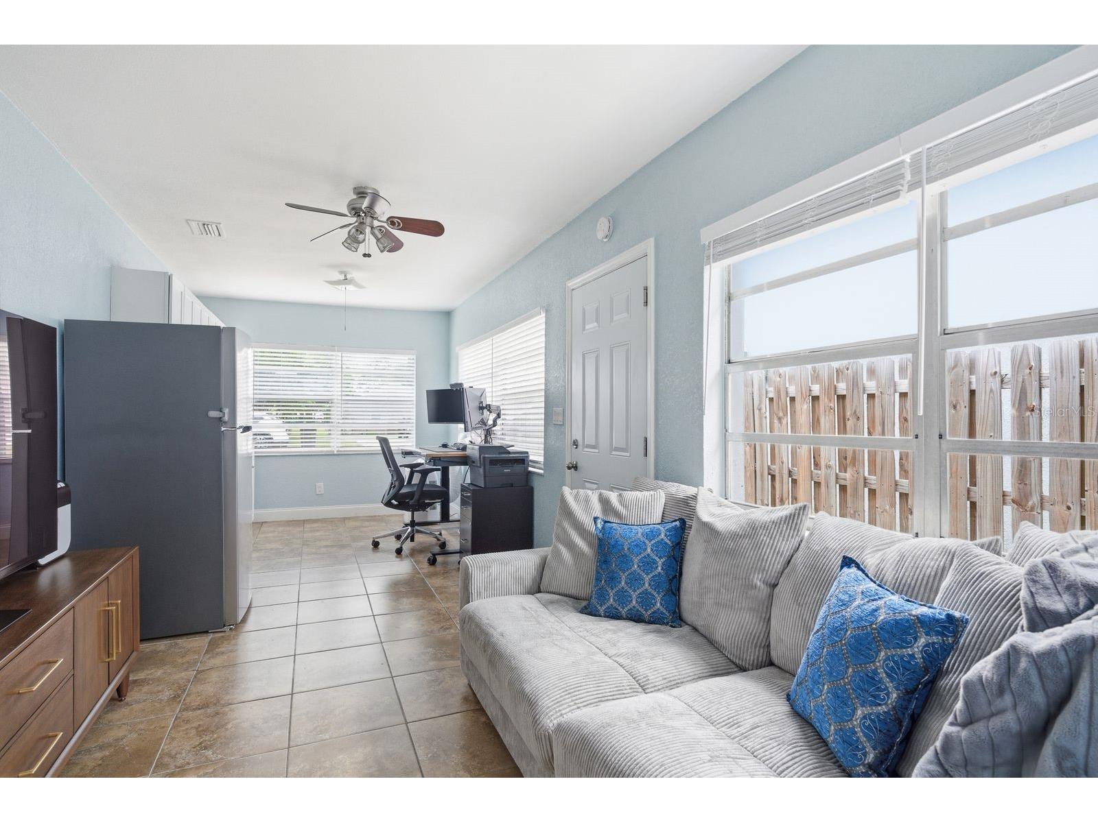 7327 Winchester Drive Tampa FL 33615 TB8508146 image27