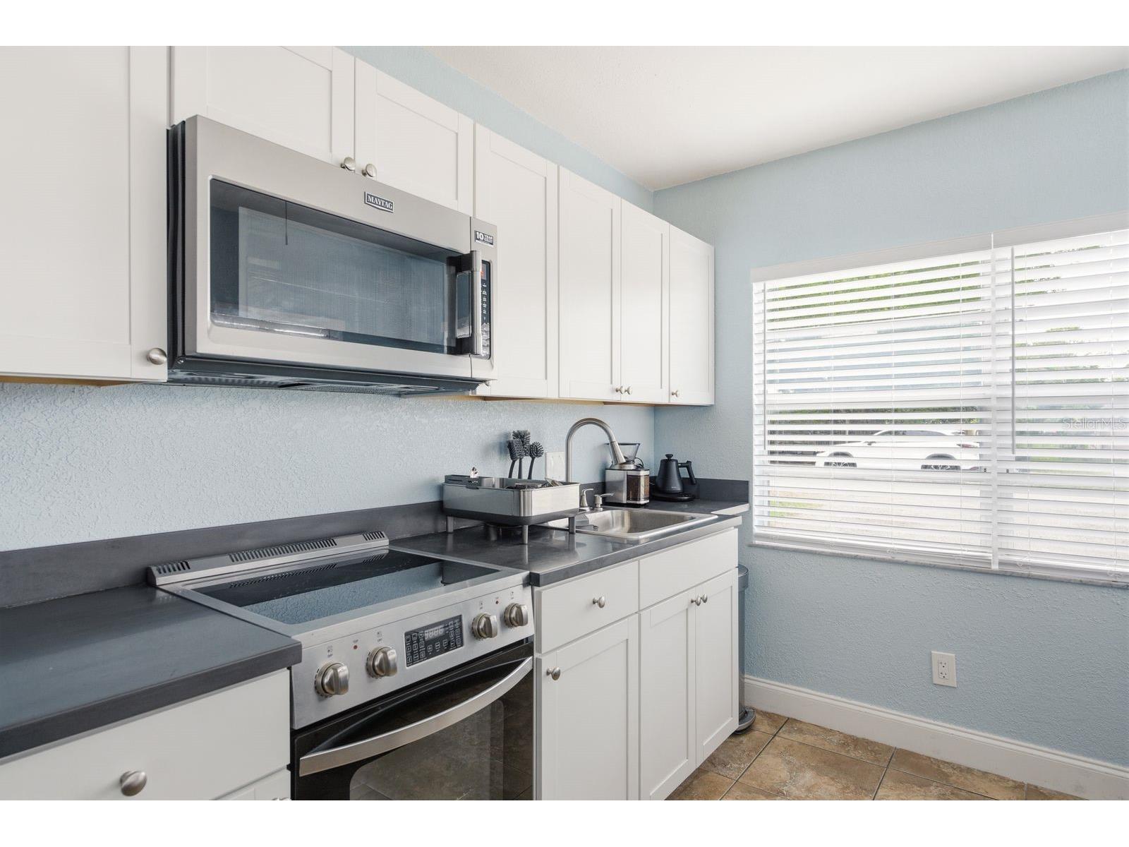 7327 Winchester Drive Tampa FL 33615 TB8508146 image29
