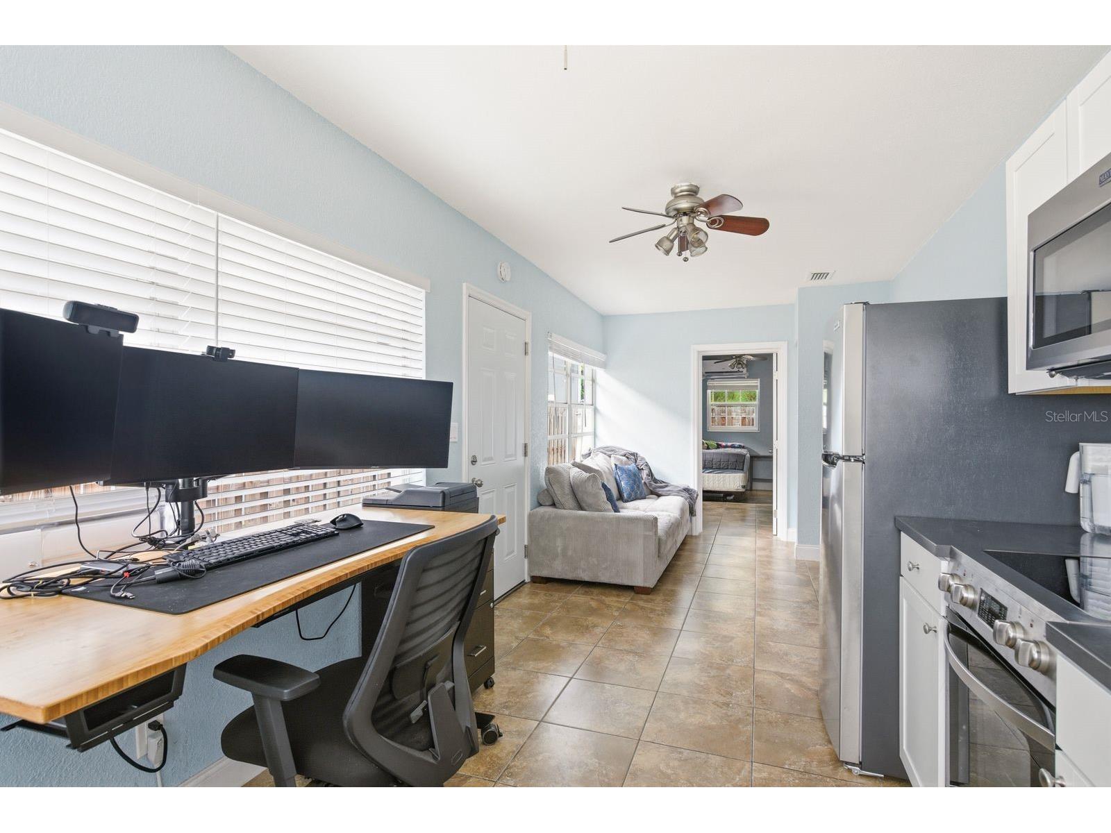 7327 Winchester Drive Tampa FL 33615 TB8508146 image30