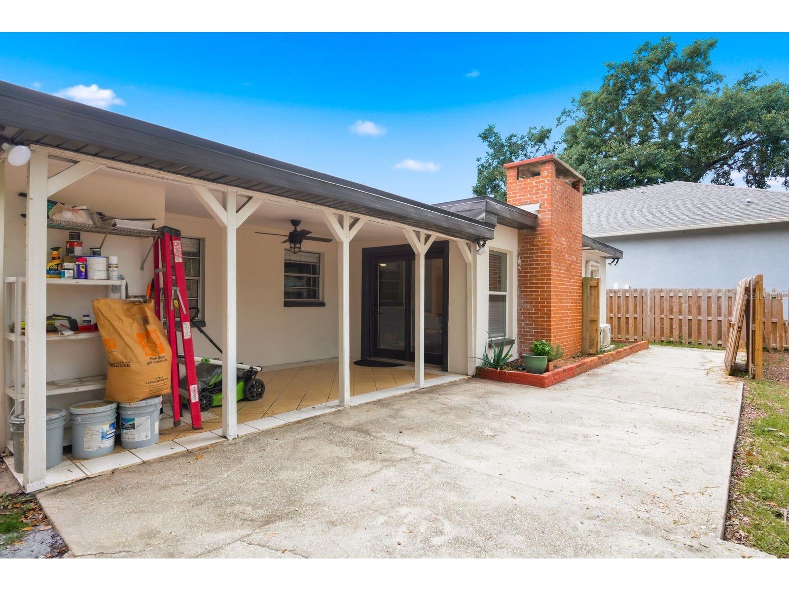 7327 Winchester Drive Tampa FL 33615 TB8508146 image40