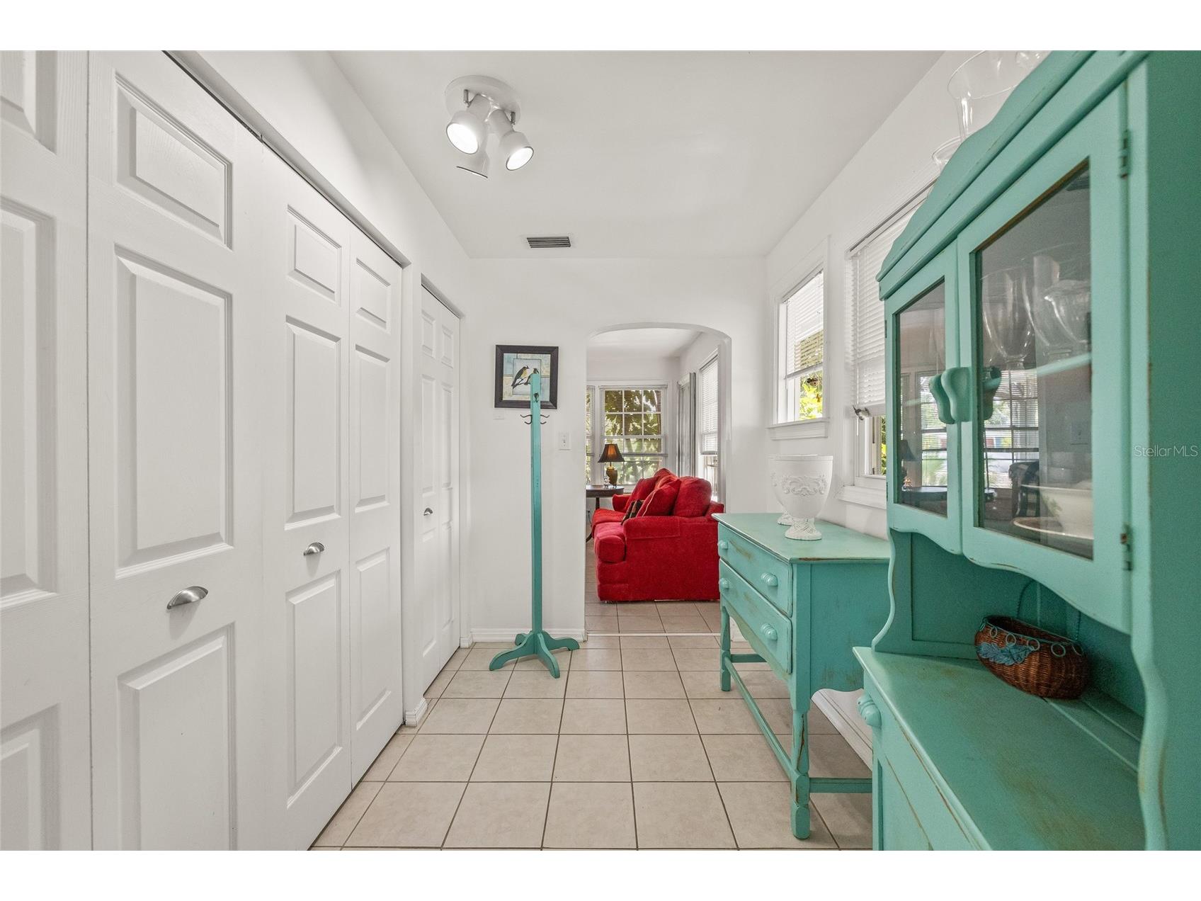 7328 9th Avenue N Saint Petersburg FL 33710 TB8492048 image14
