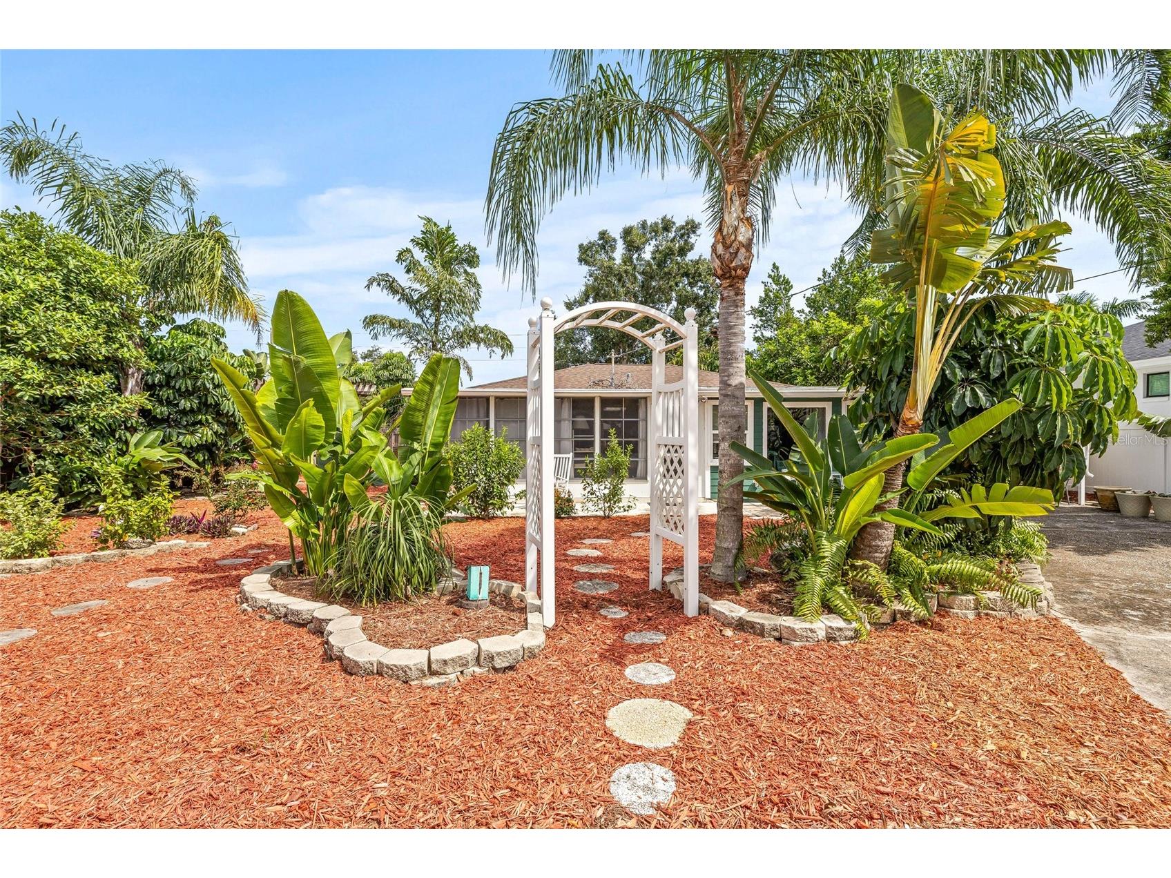 7328 9th Avenue N Saint Petersburg FL 33710 TB8492048 image26