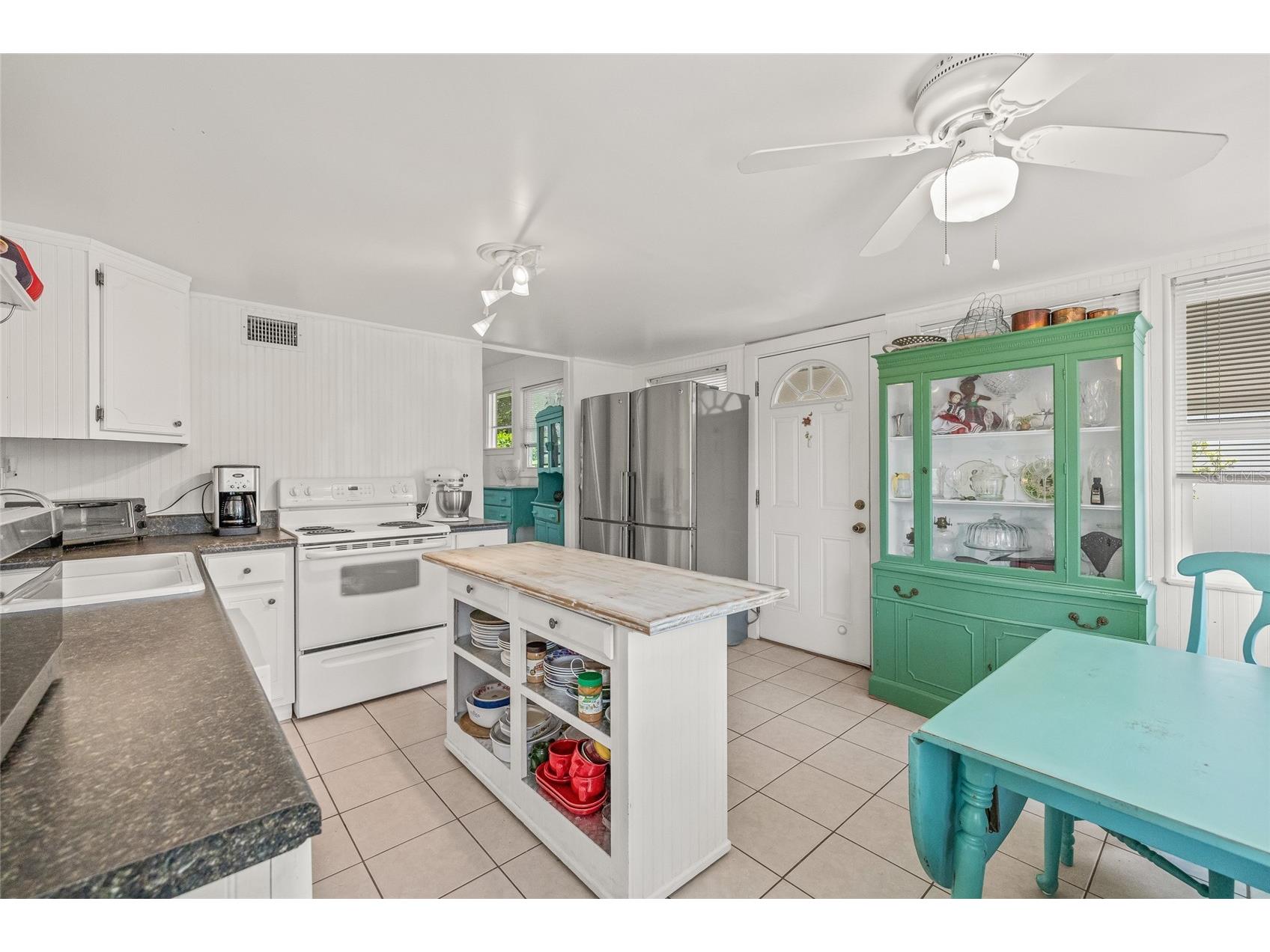 7328 9th Avenue N Saint Petersburg FL 33710 TB8492048 image9