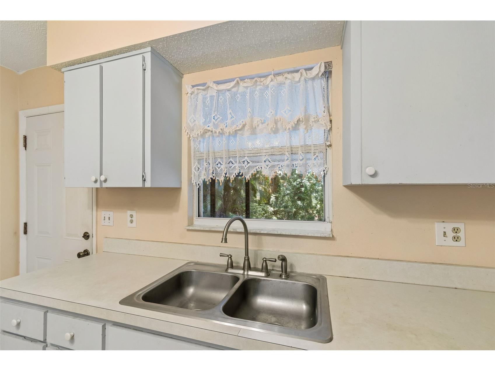 7328 Canal Boulevard Tampa FL 33615 TB8506380 image11