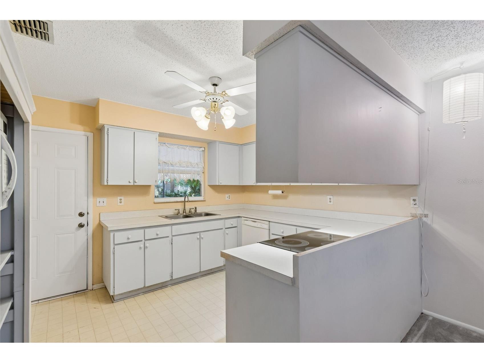 7328 Canal Boulevard Tampa FL 33615 TB8506380 image8