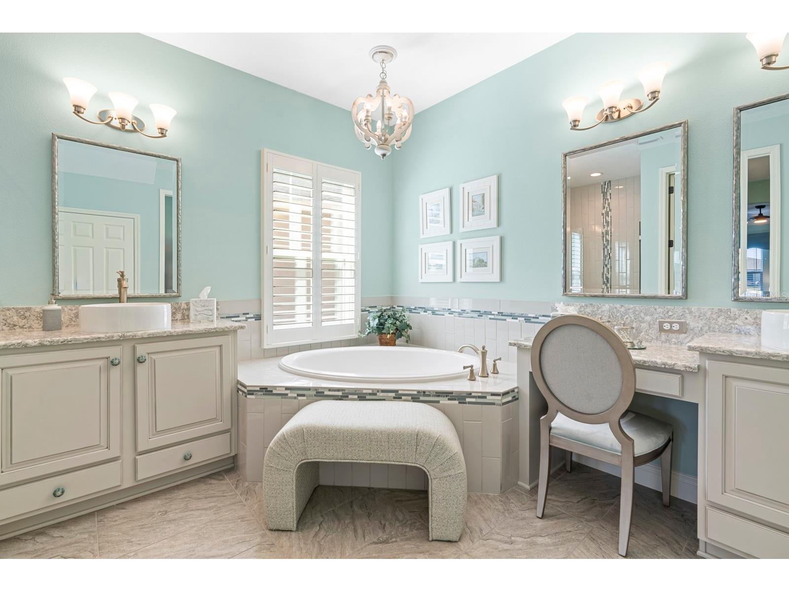7328 Paradiso Drive Apollo Beach FL 33572 TB8483557 image26