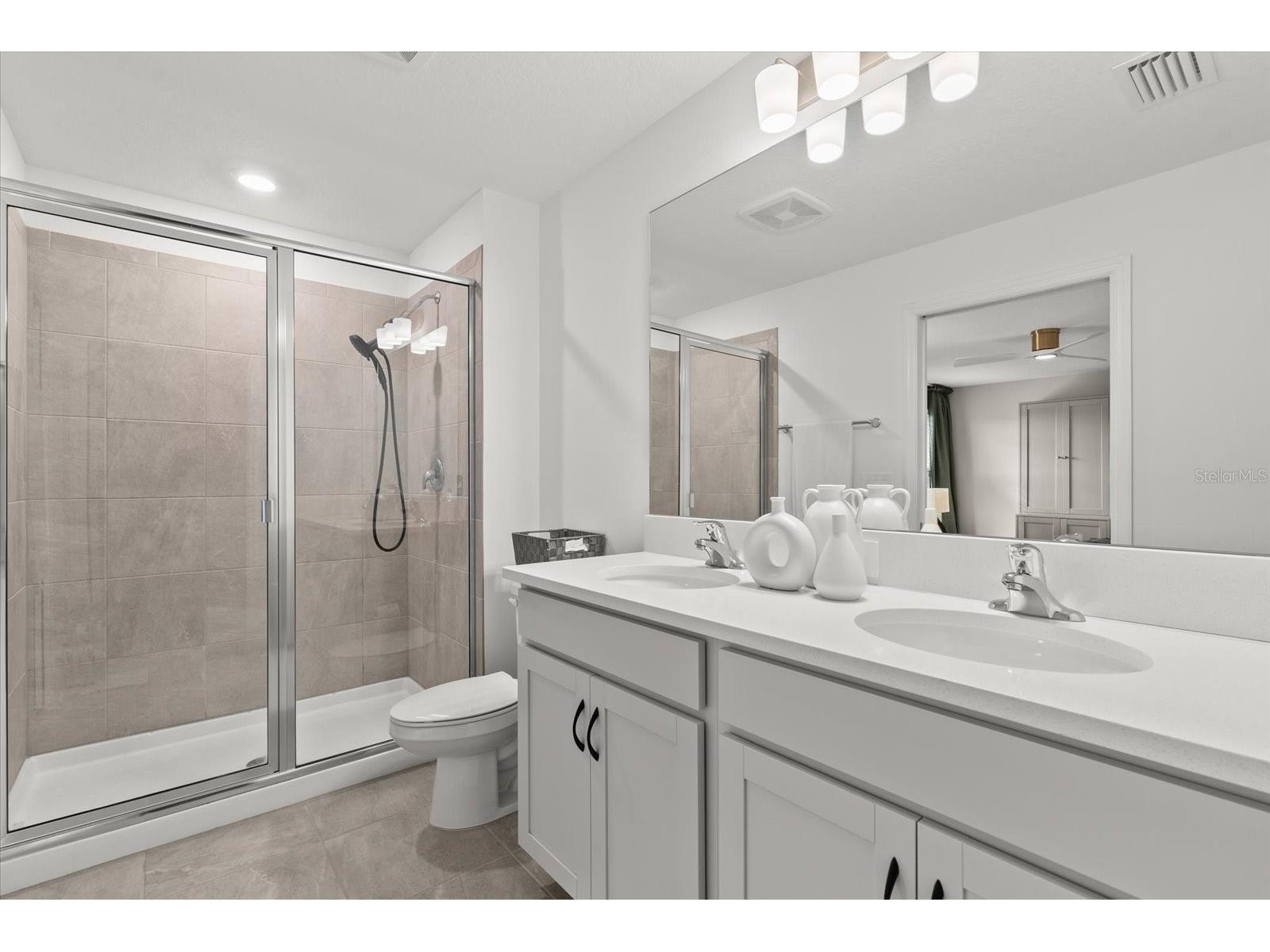 7328 Portlight Lane Sarasota FL 34240 A4681827 image24