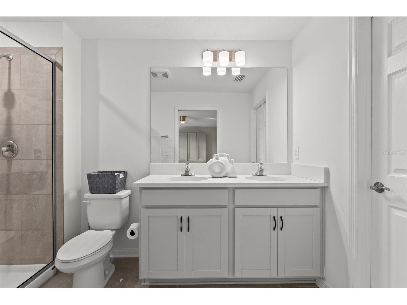 7328 Portlight Lane Sarasota FL 34240 A4681827 image25