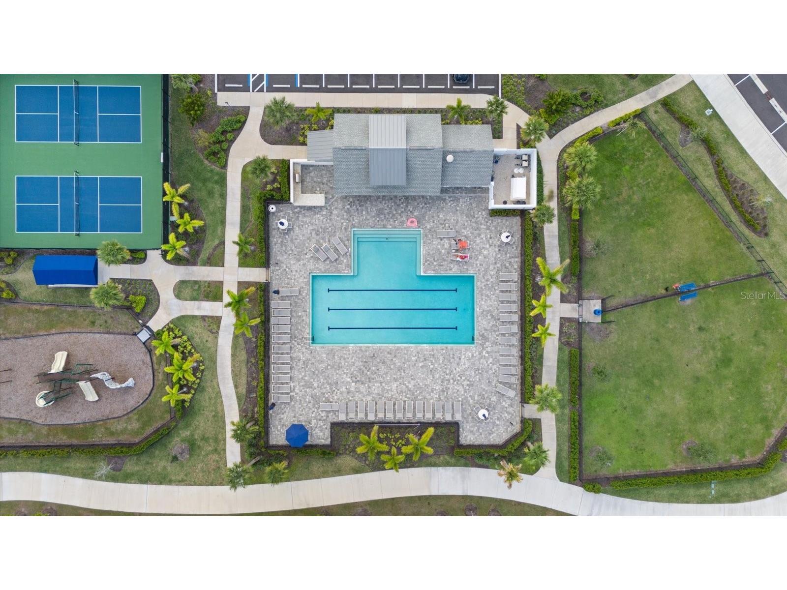 7328 Portlight Lane Sarasota FL 34240 A4681827 image52